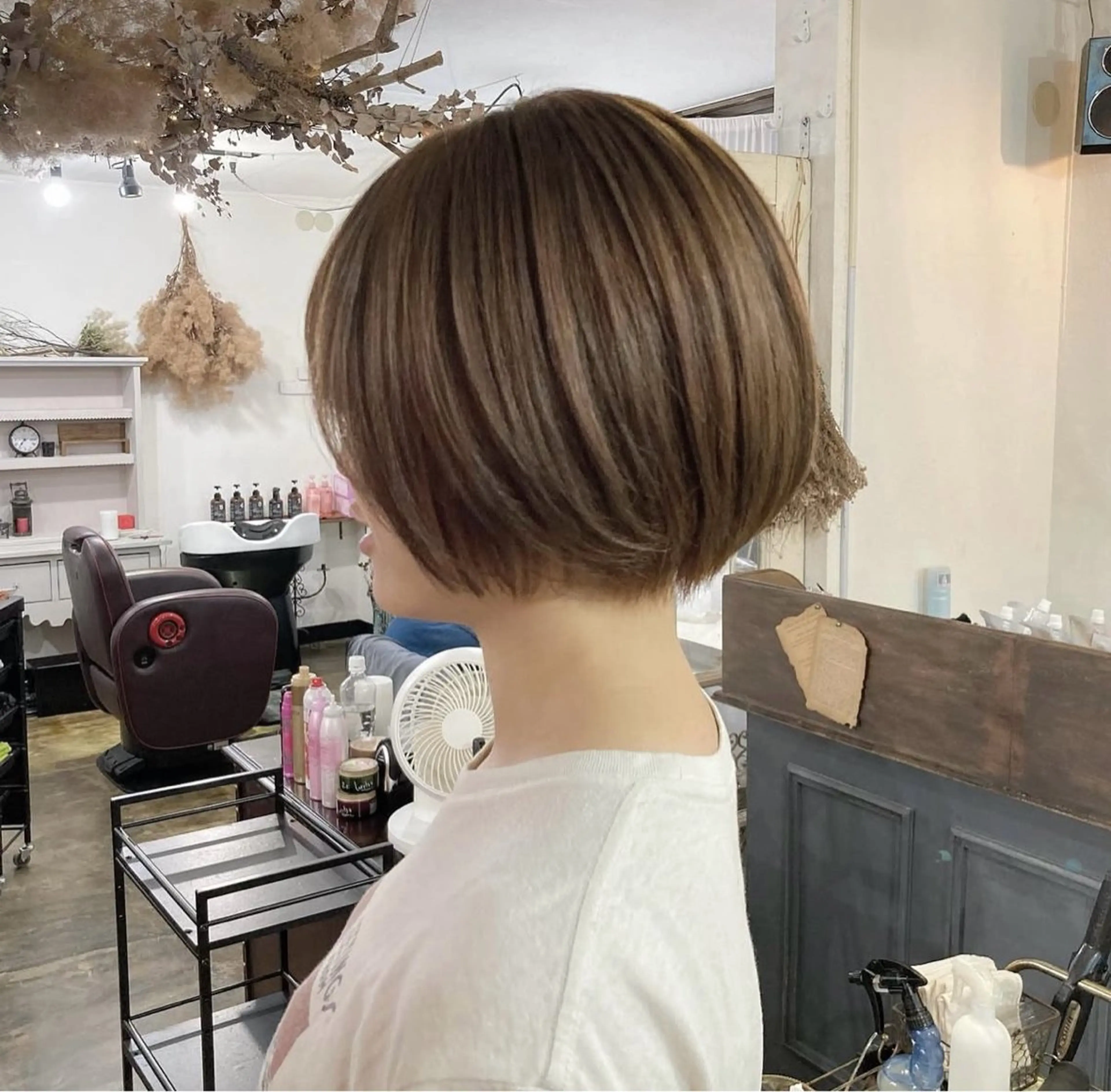 ショート カラー ショートボブ ボブ ショートヘア 大人ヘア/白髪ぼかし chambreのヘアスタイル