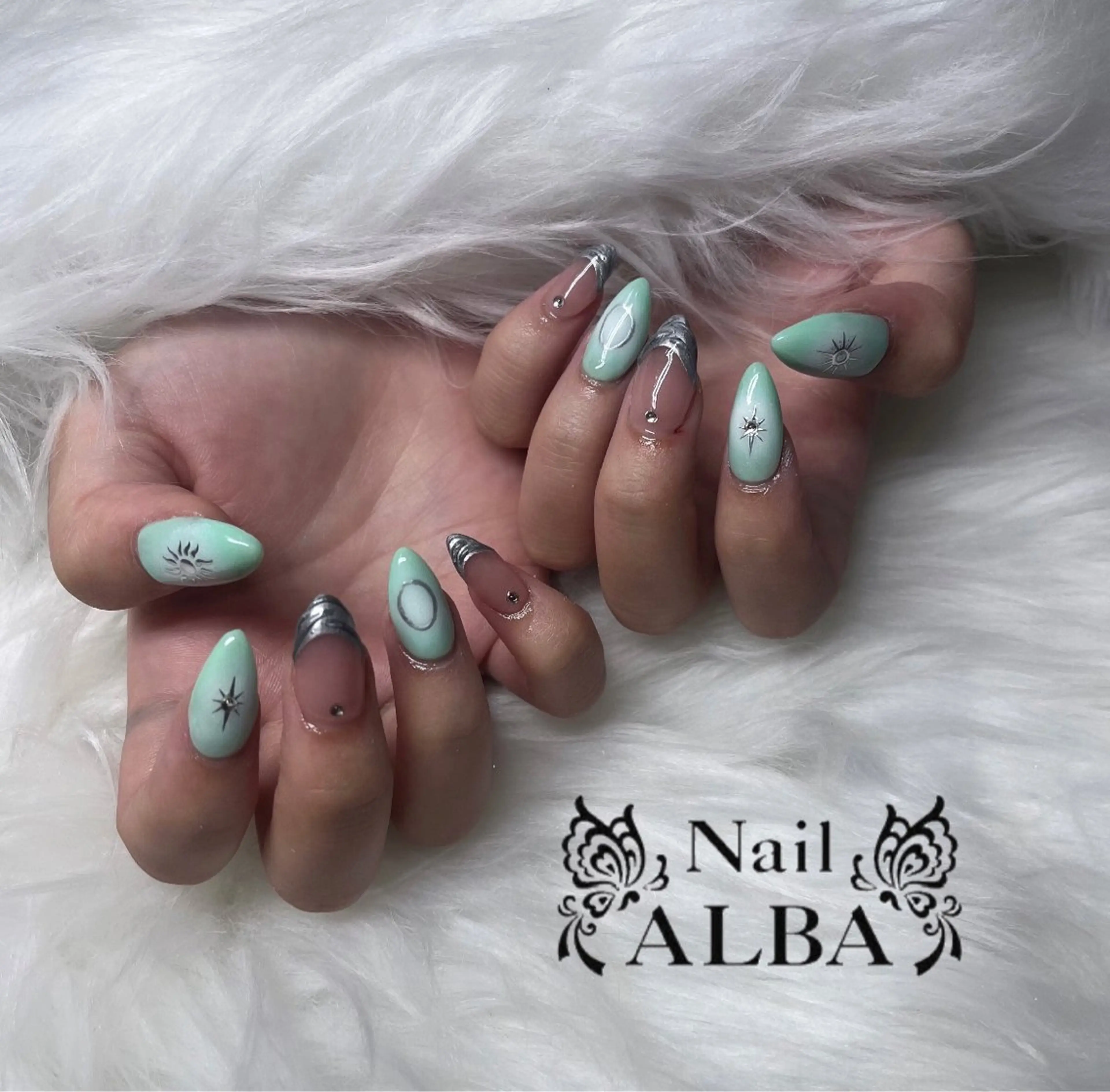 ネイル 石王 美羽のネイルデザイン