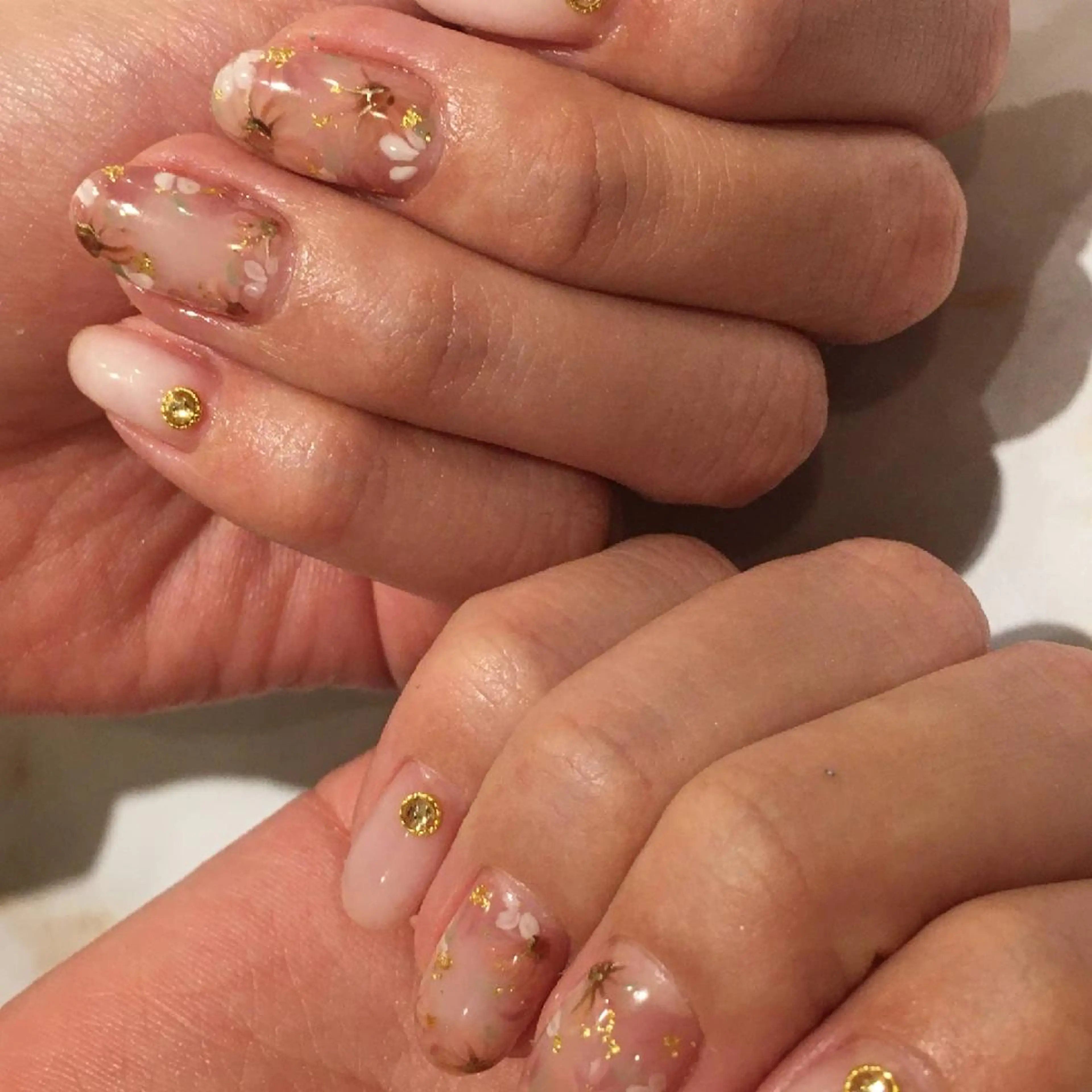 ネイル フラワーネイル L’atelier Nenuphar所属・nénuphar misaのネイルデザイン