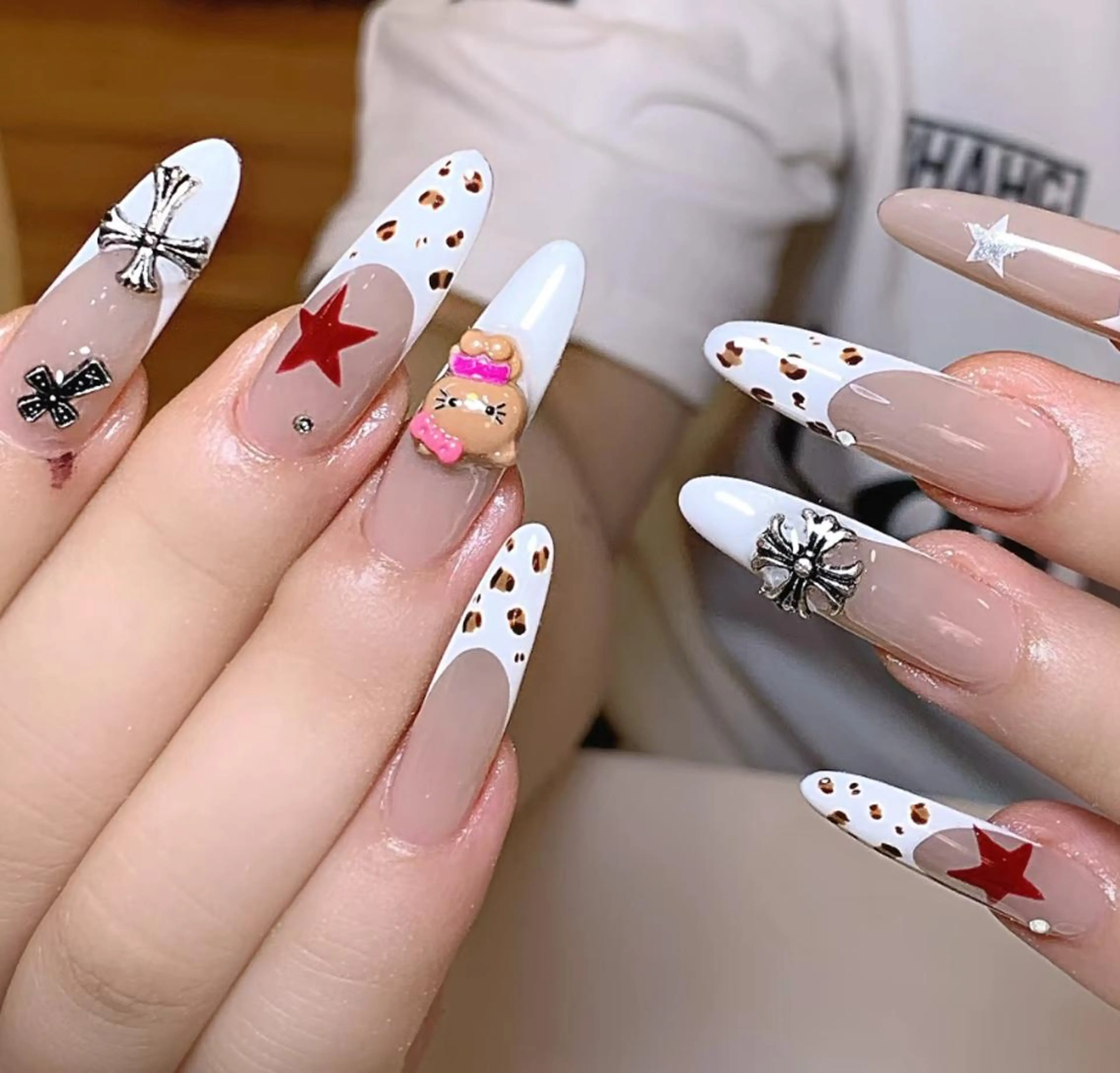 ネイル ハンドネイル Pure&Rich Nailのネイルデザイン