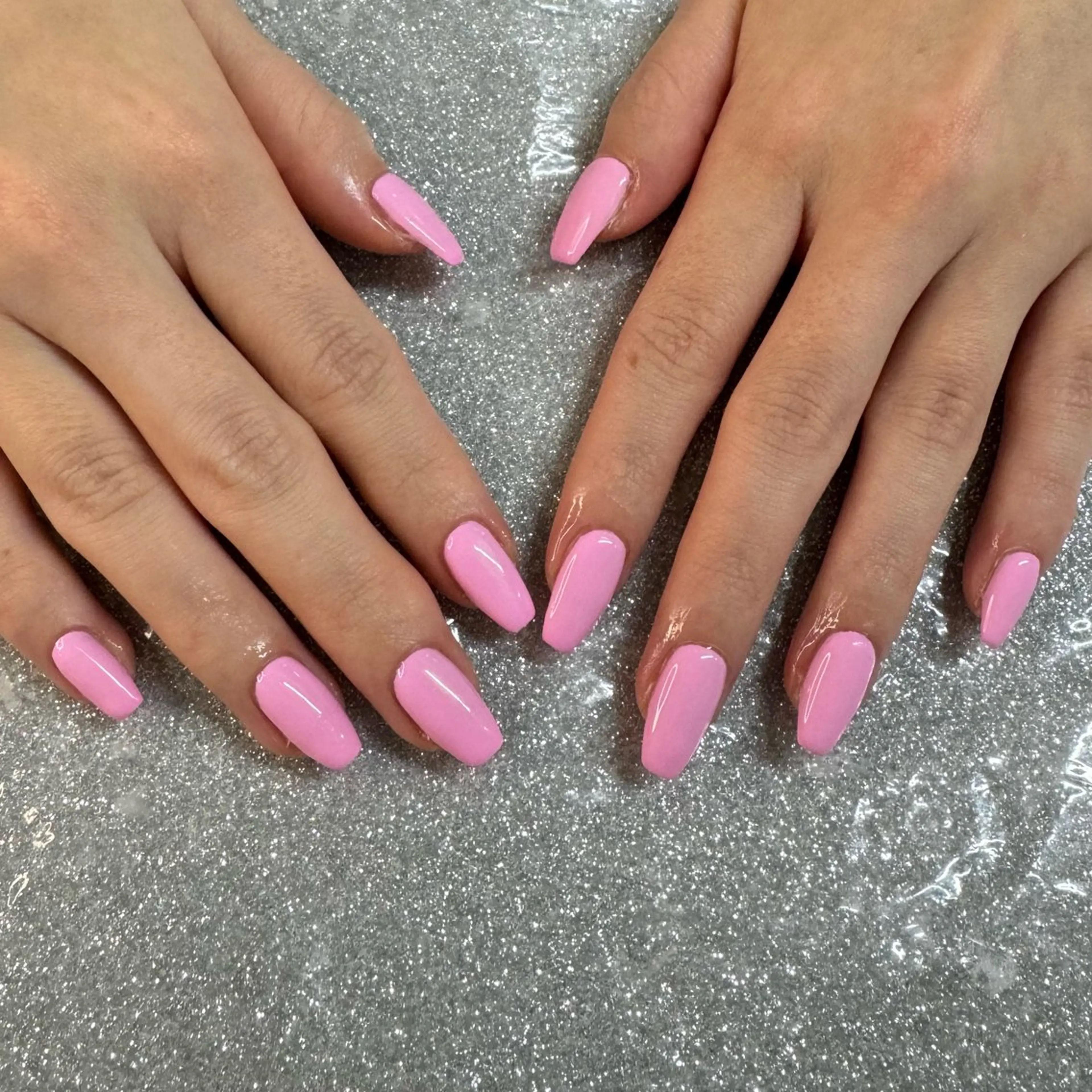 ネイル ハンドネイル VIERU 🌈🎀💖のネイルデザイン