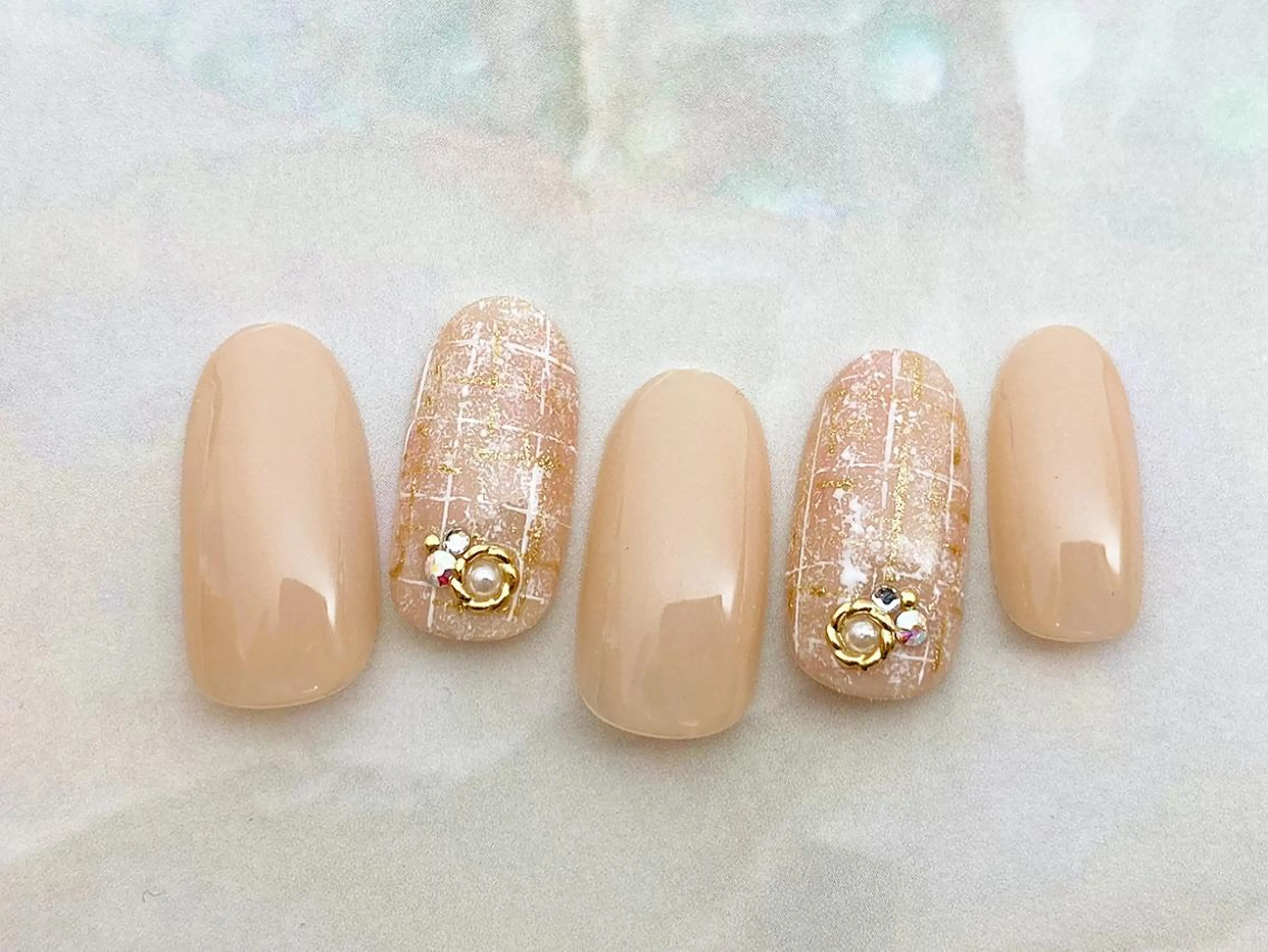 ネイル リセ有楽町店 ネイリストのネイルデザイン