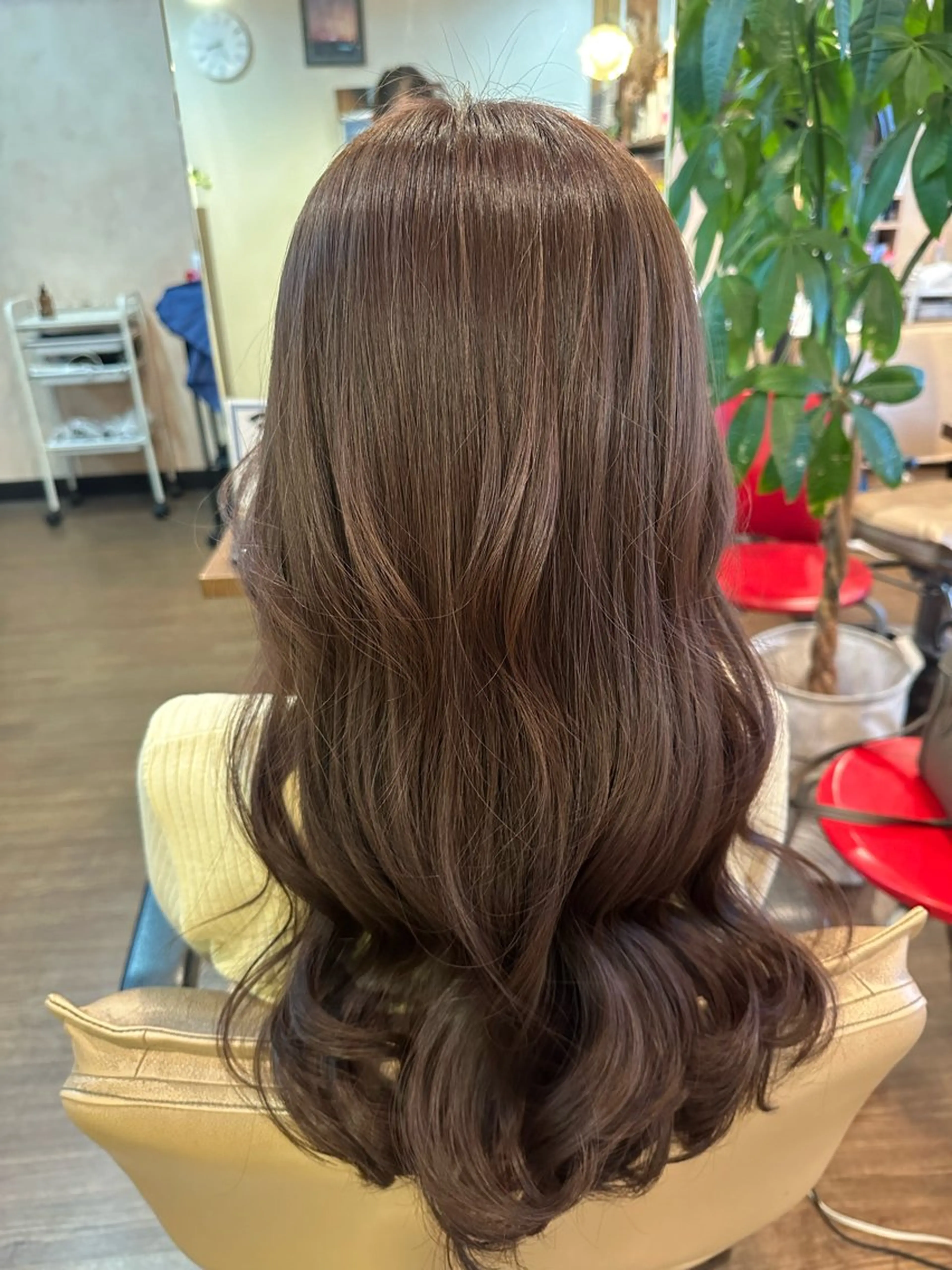 ロング カラー カット ヘアカラー coupe ciseauxのヘアスタイル