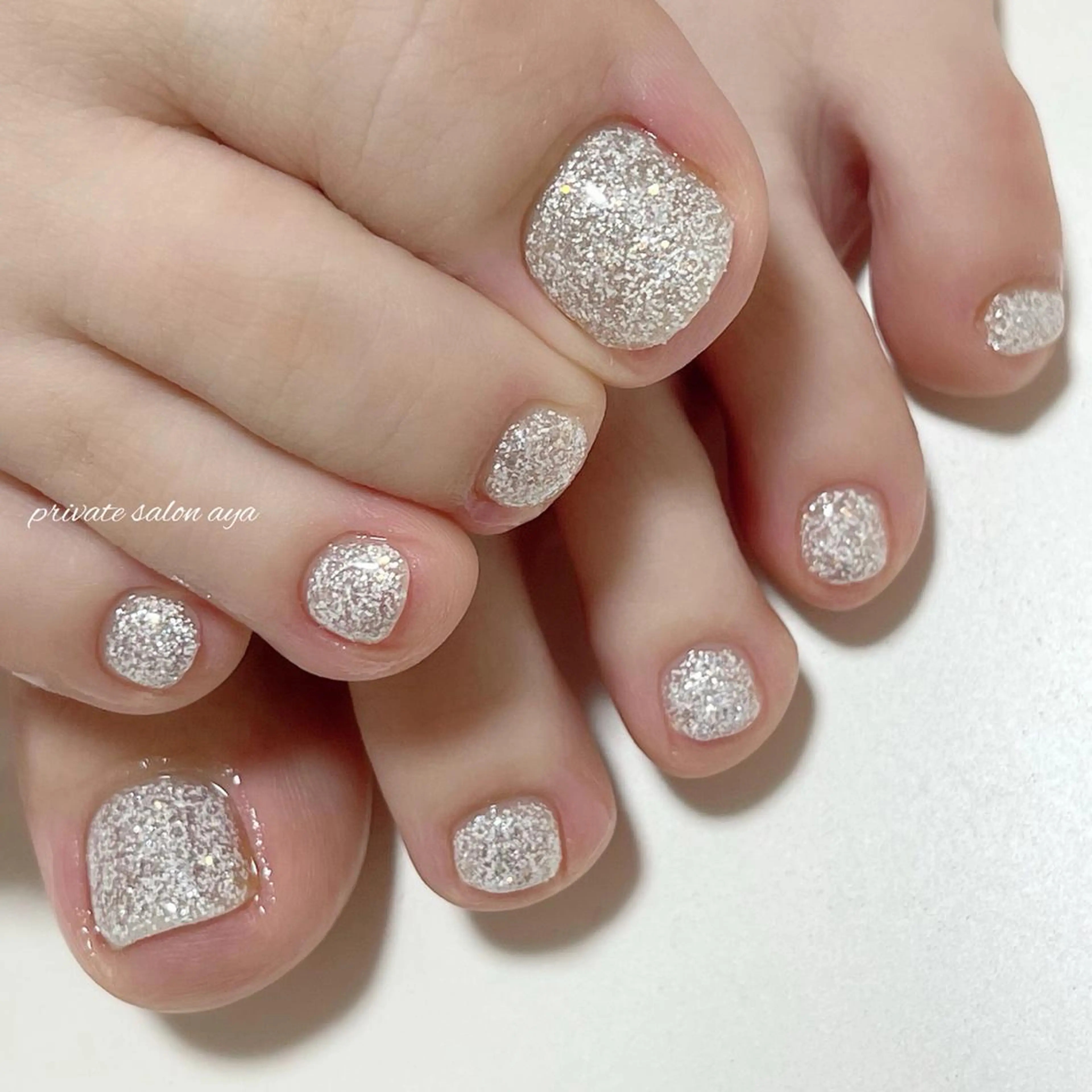 ミディアム ネイル フットネイル richeri beautyのエステ・リラクイメージ