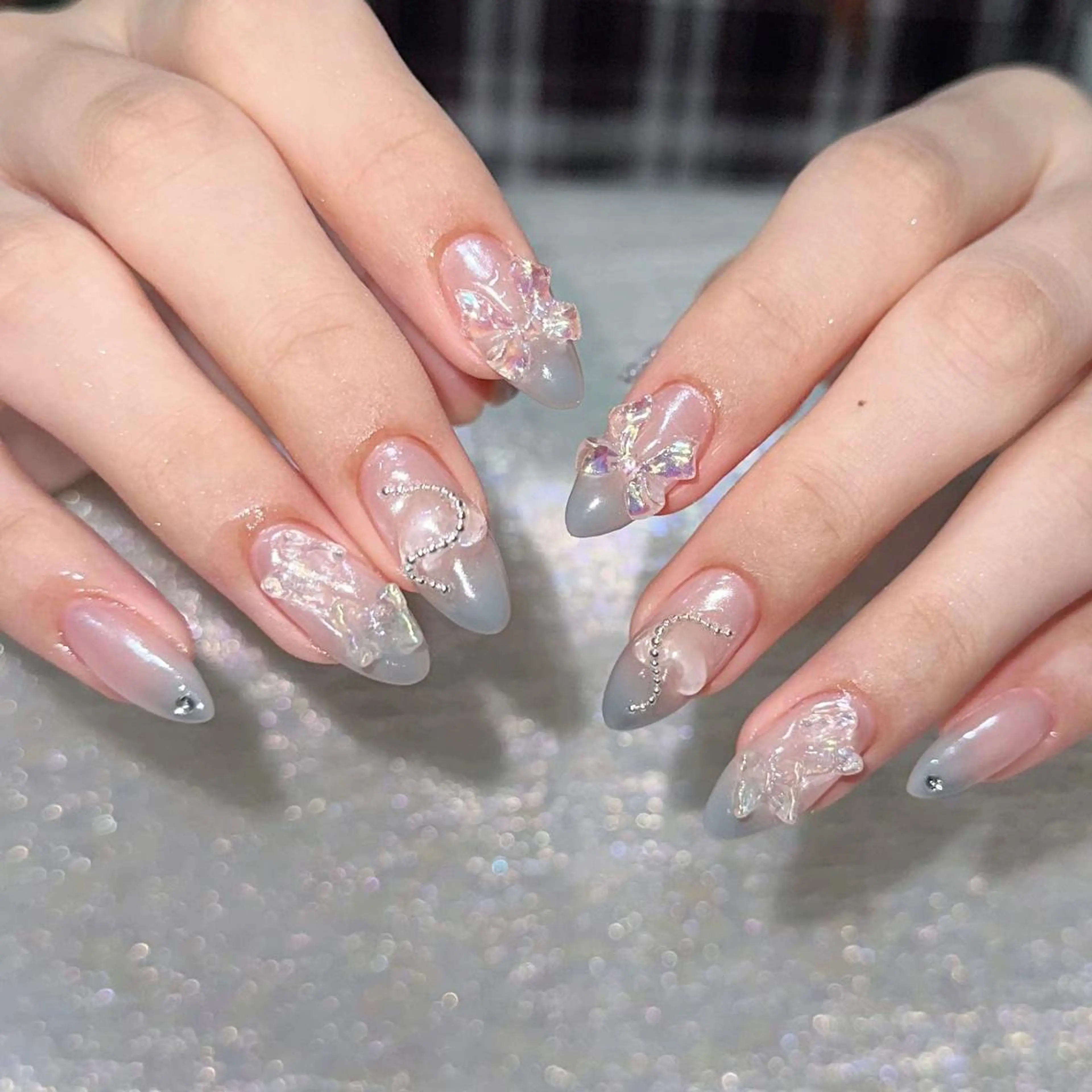 ネイル Queens テイのネイルデザイン