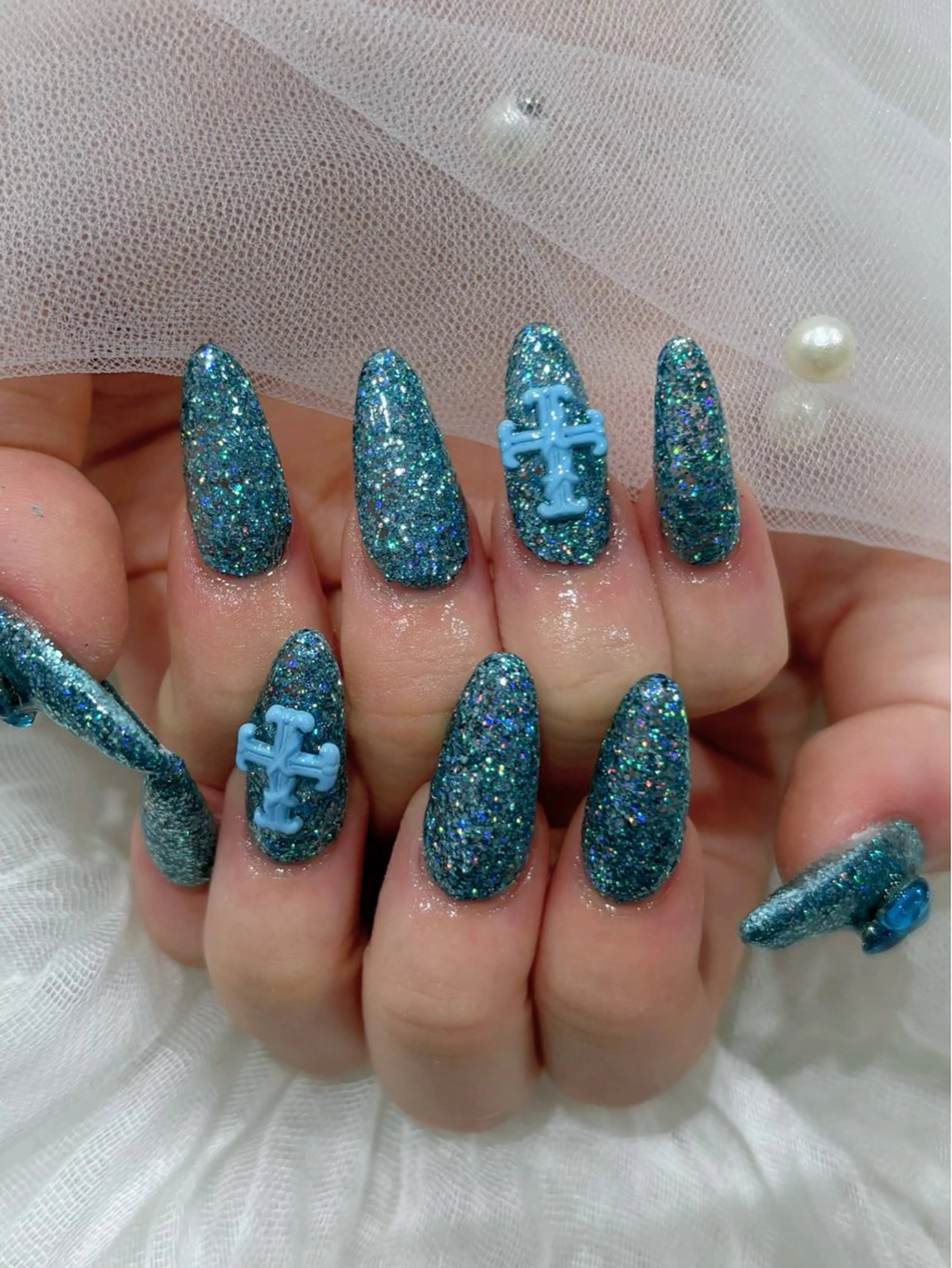 ネイル Zir nail 津田沼店所属・☁️ ゆい 🧸💛のネイルデザイン