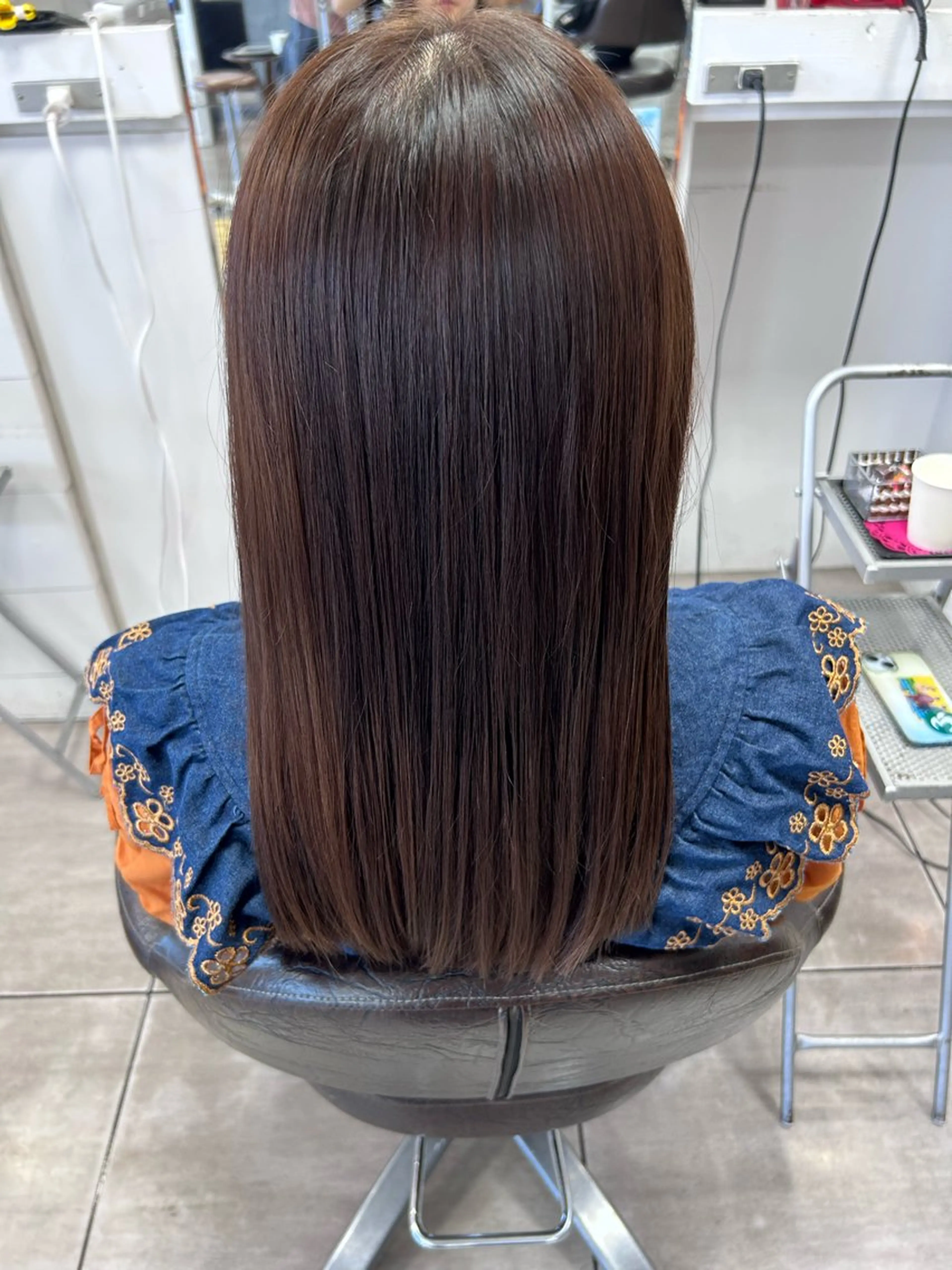 セミロング カラー ブラウンカラー ヘアカラー 🎀艶カラー🎀 よしいあまねのヘアスタイル