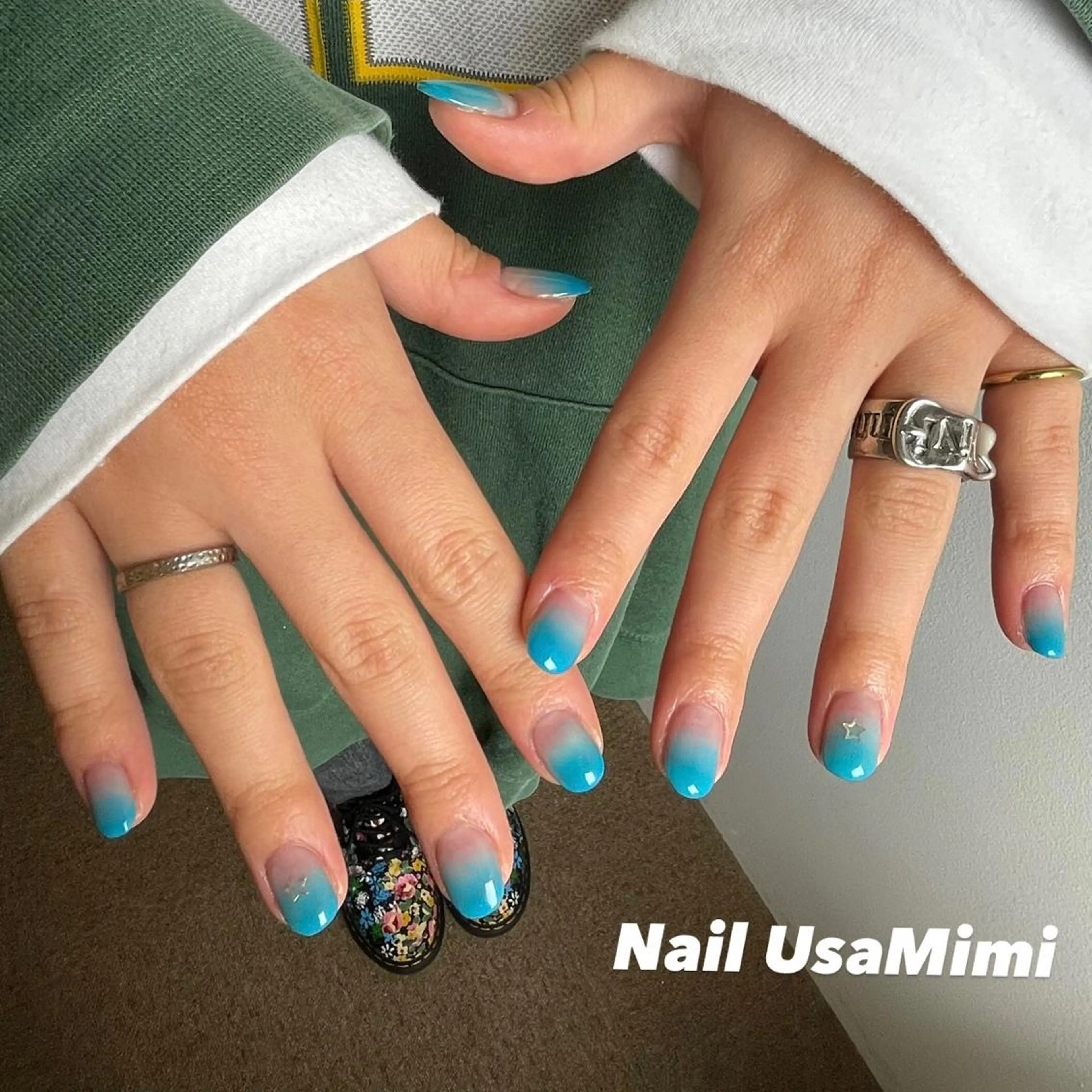 ネイル グラデーション 本町ネイルNail UsaMimiのネイルデザイン