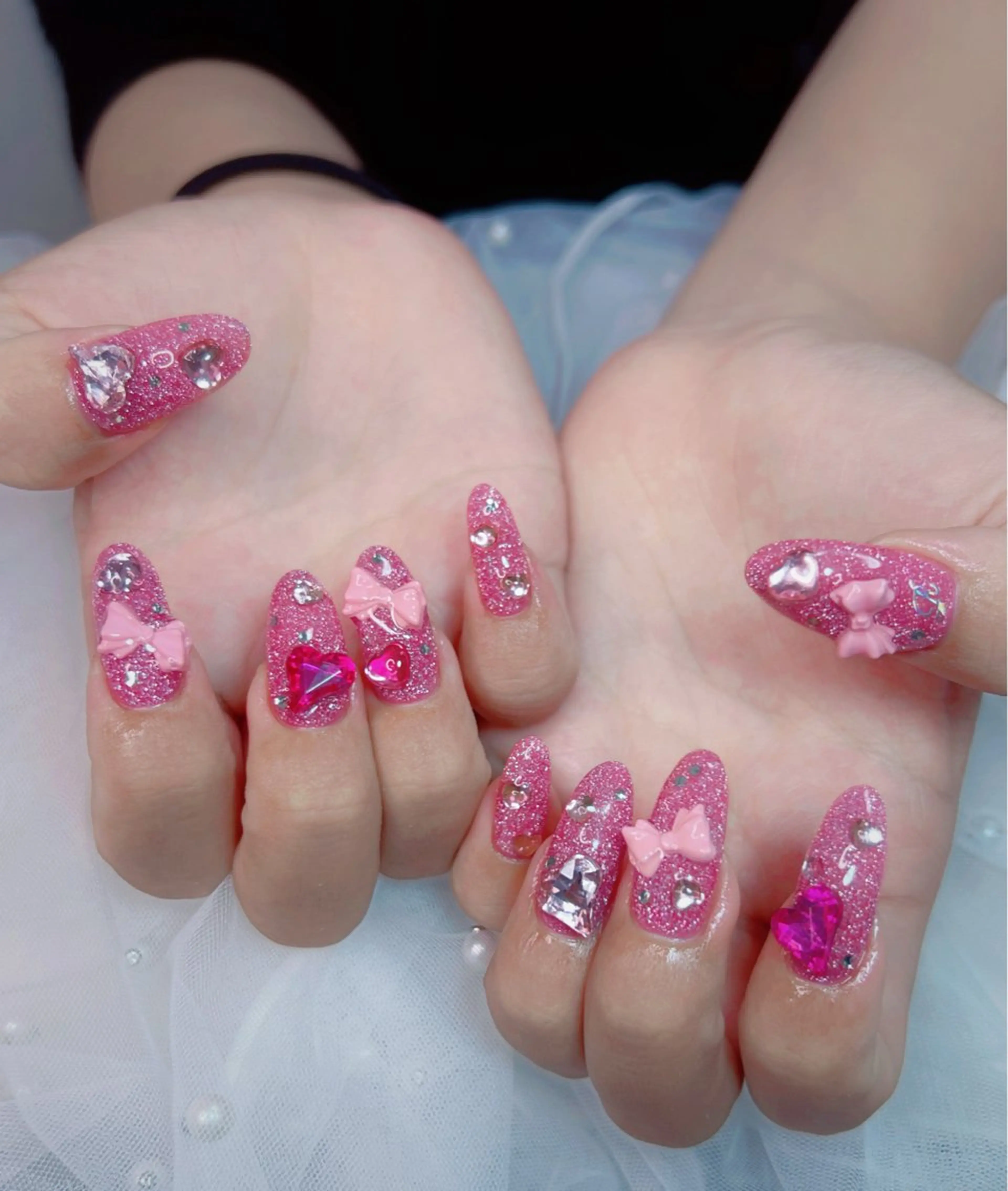 ネイル オーロラネイル 長さ出し フットネイル 韓国ネイル ラメ(グリッター) ハンドネイル 👍thumbs up nail👍のネイルデザイン