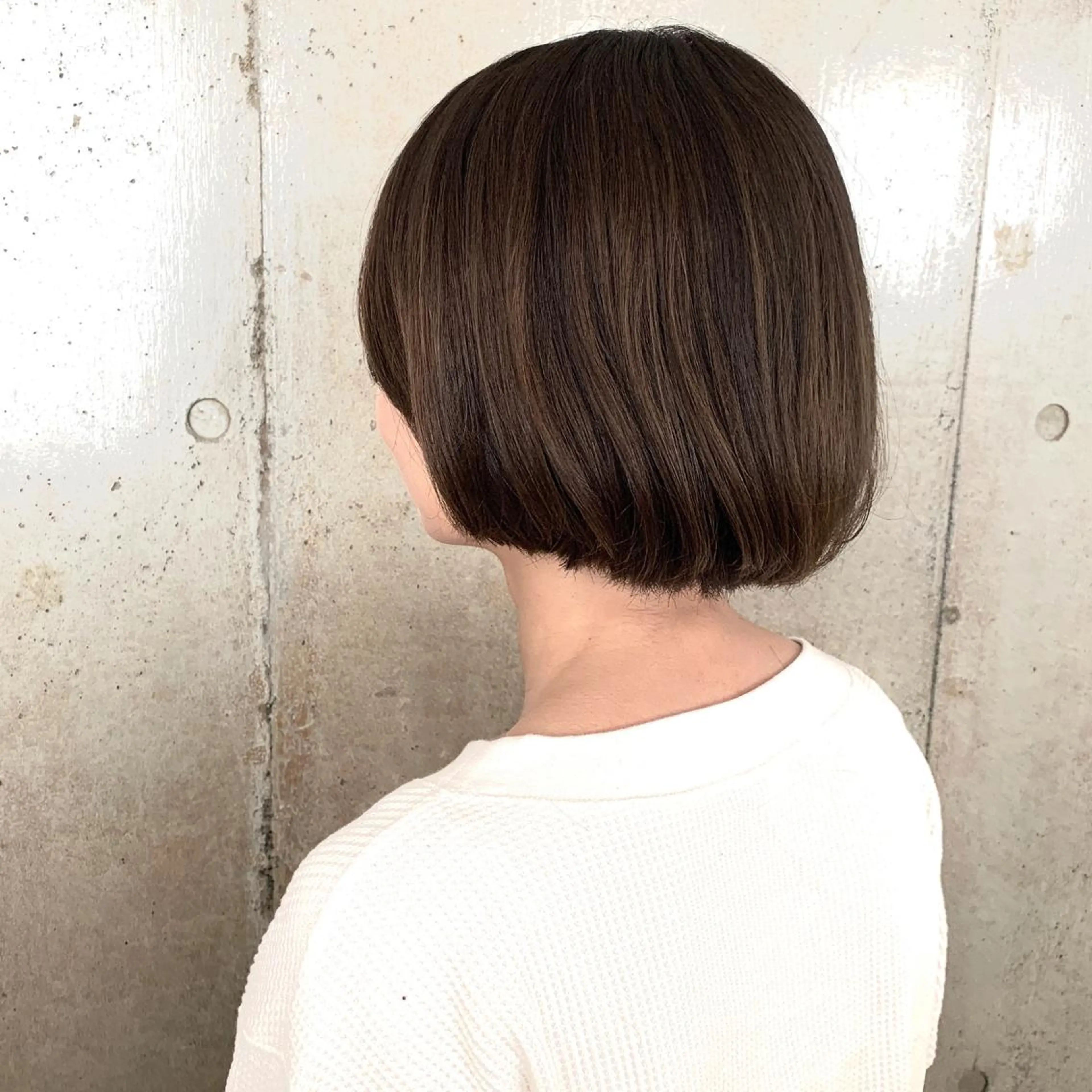 ショート カラー ボブ 二宮 早智子のヘアスタイル