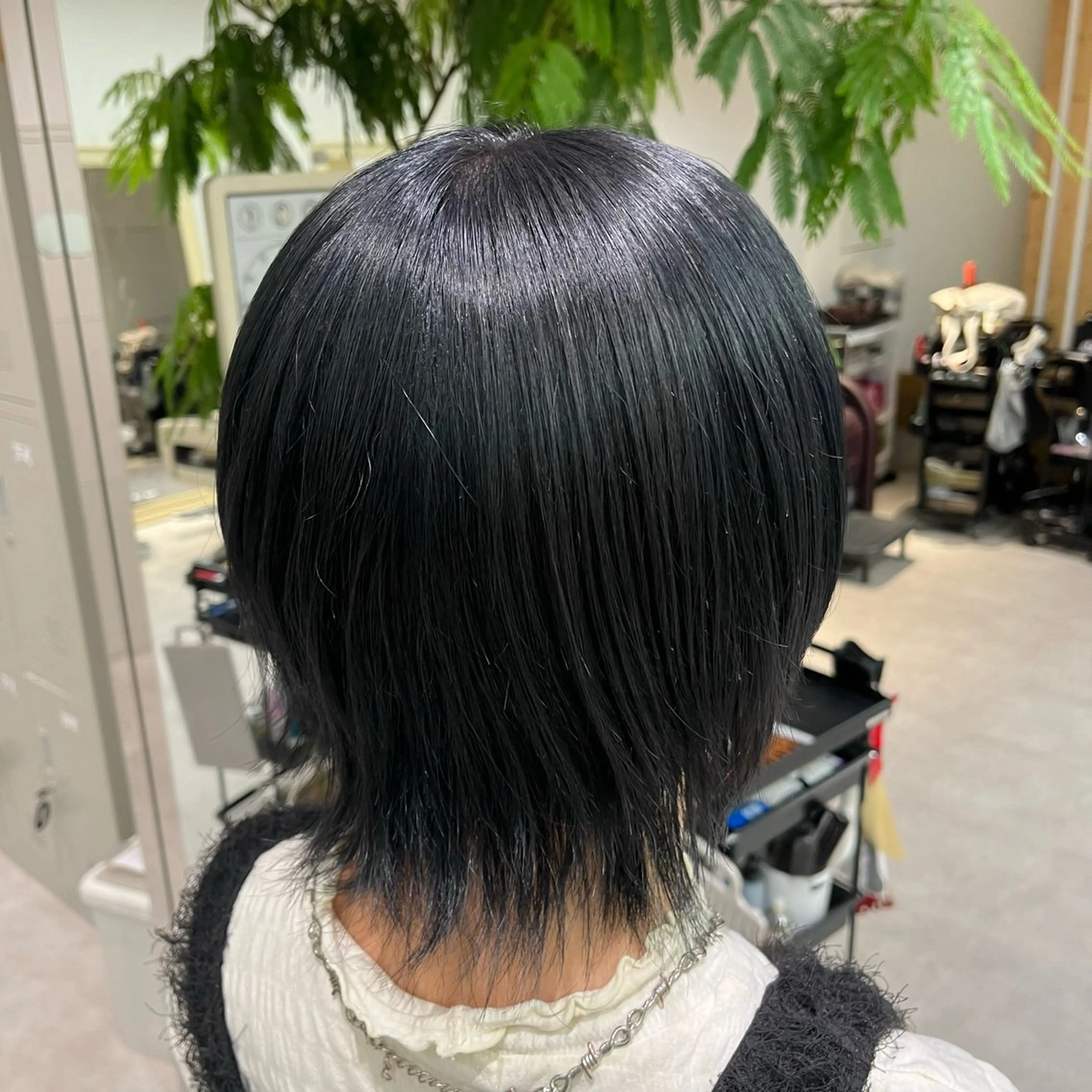 ショート カット ヘアカラー omocha umiのヘアスタイル