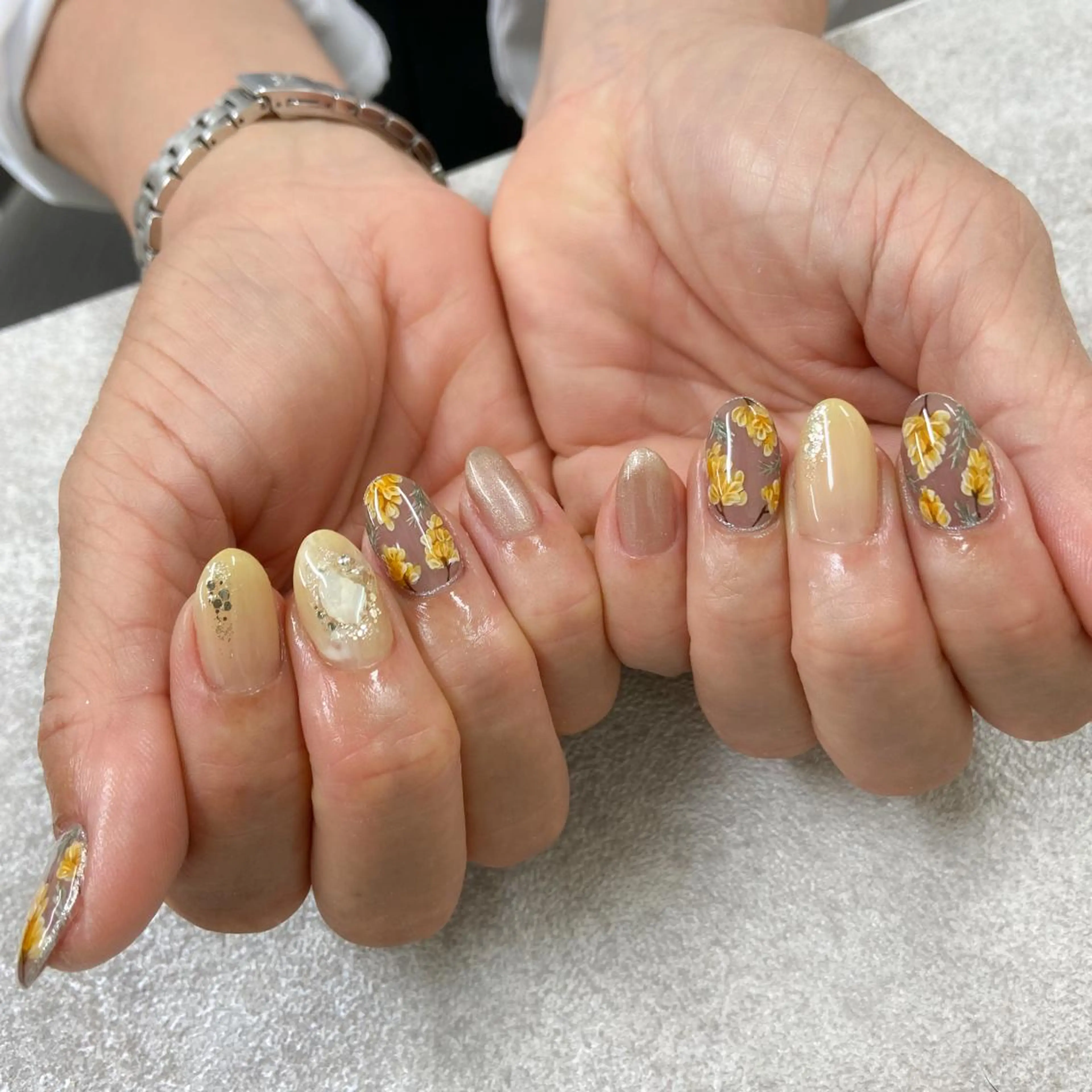 ネイル ハンドネイル 黒沢 直子のネイルデザイン