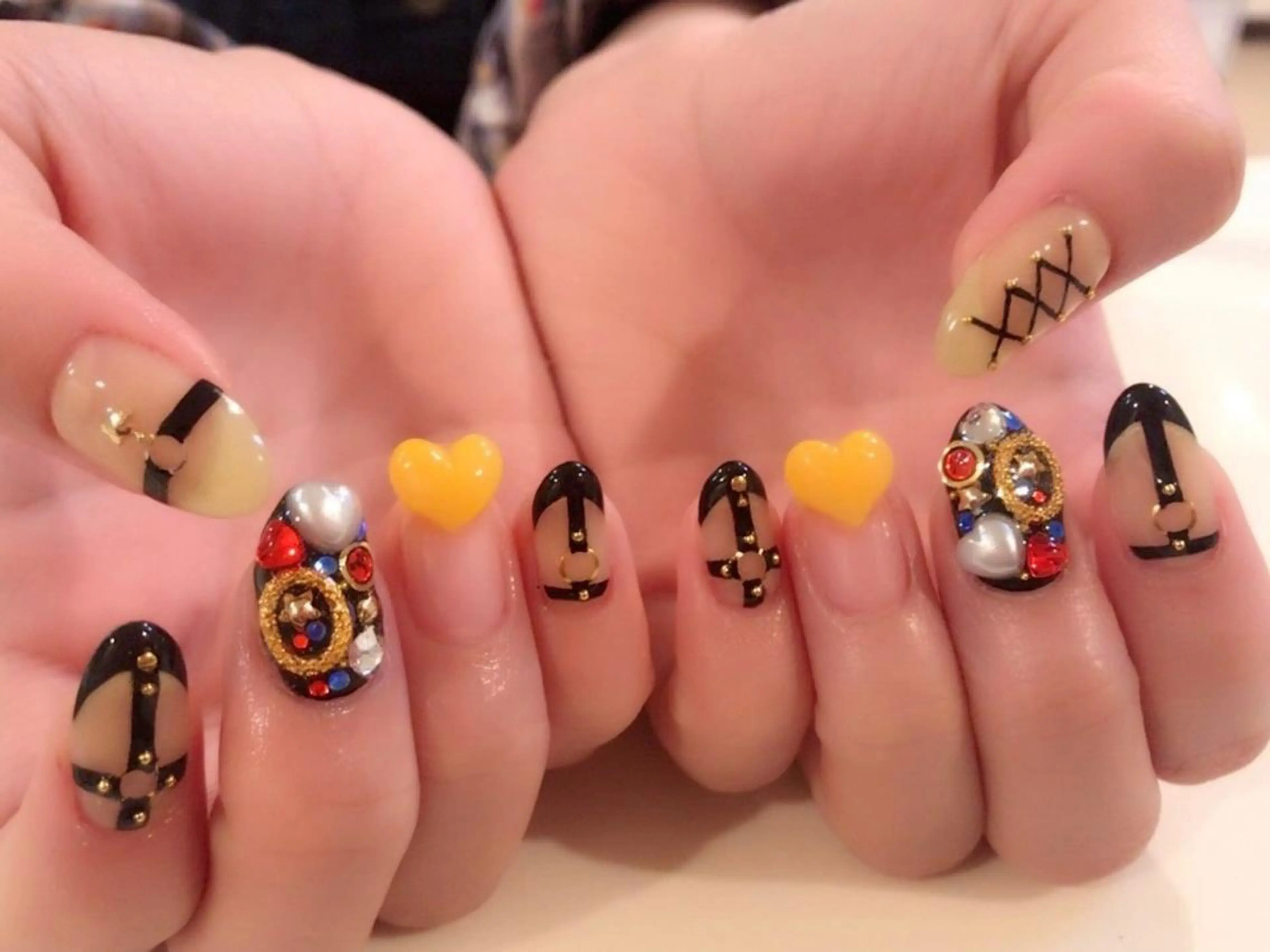 ネイル ハート LaLa Peach 福岡のマツエク・マツパデザイン