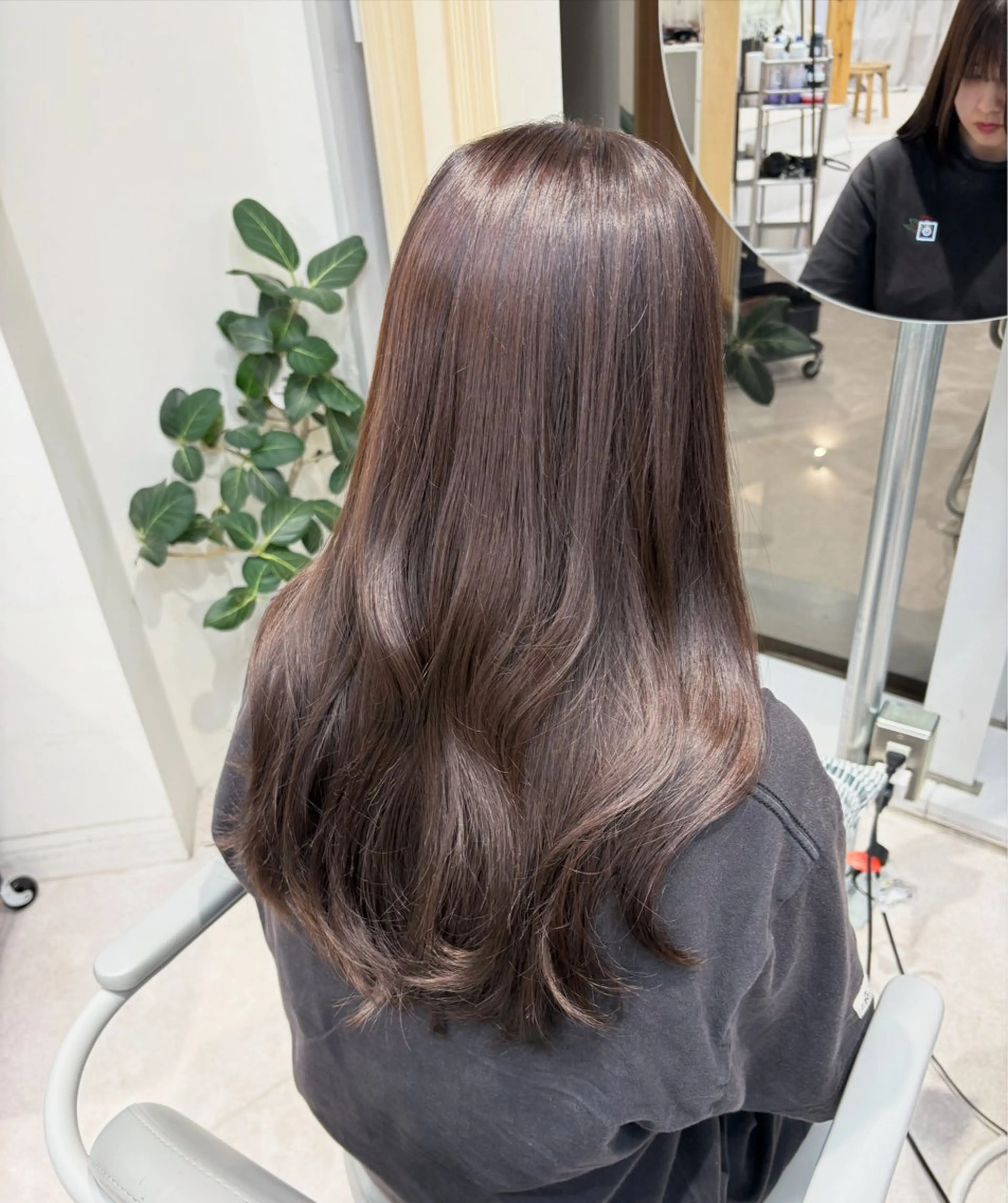 セミロング カット ヘアカラー トリートメント 透明感カラー 🩰あさのヘアスタイル