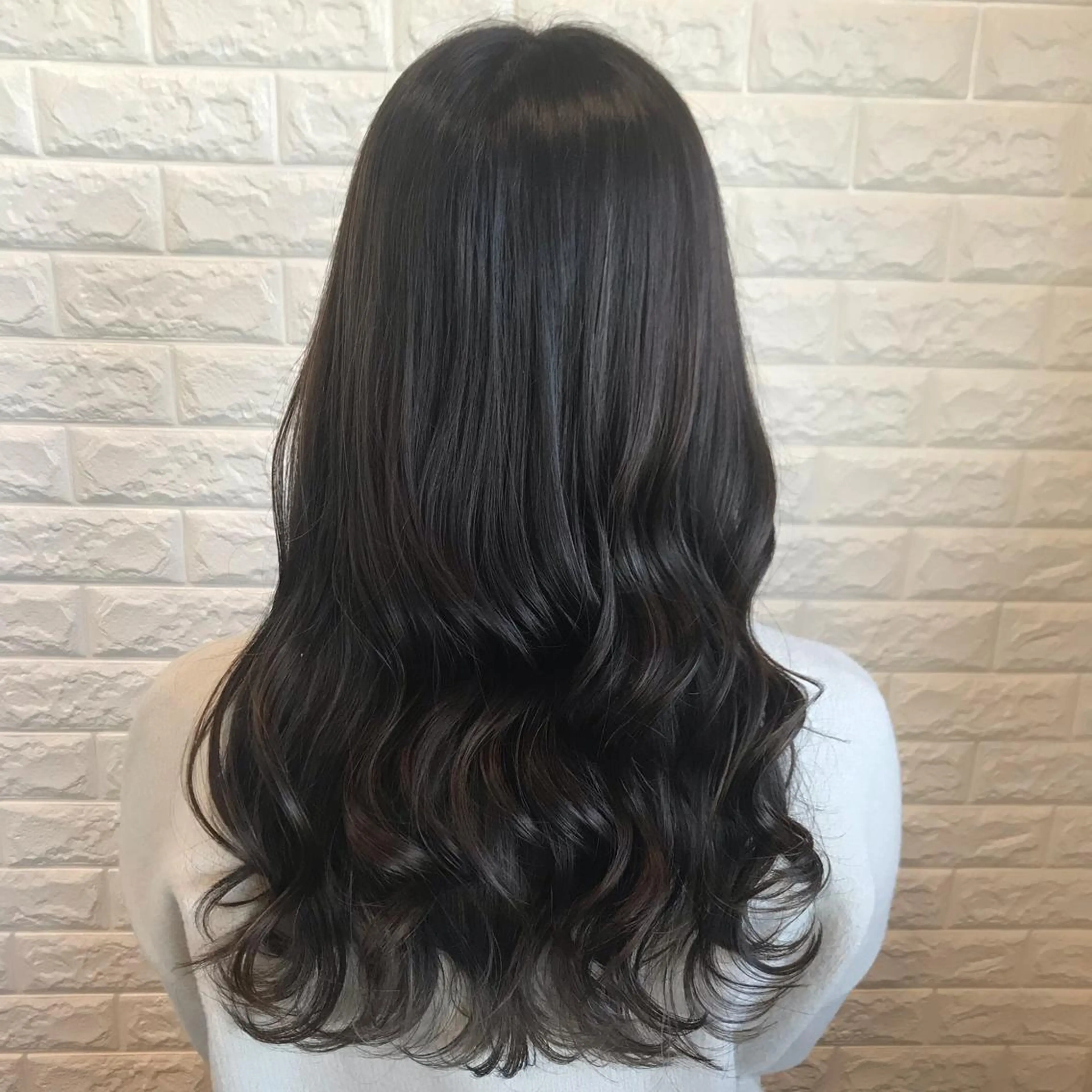 ロング カラー ヘアアレンジ knock【ノック】所属・烏丸韓国ヘア🇰🇷 ayaka🎀のヘアスタイル