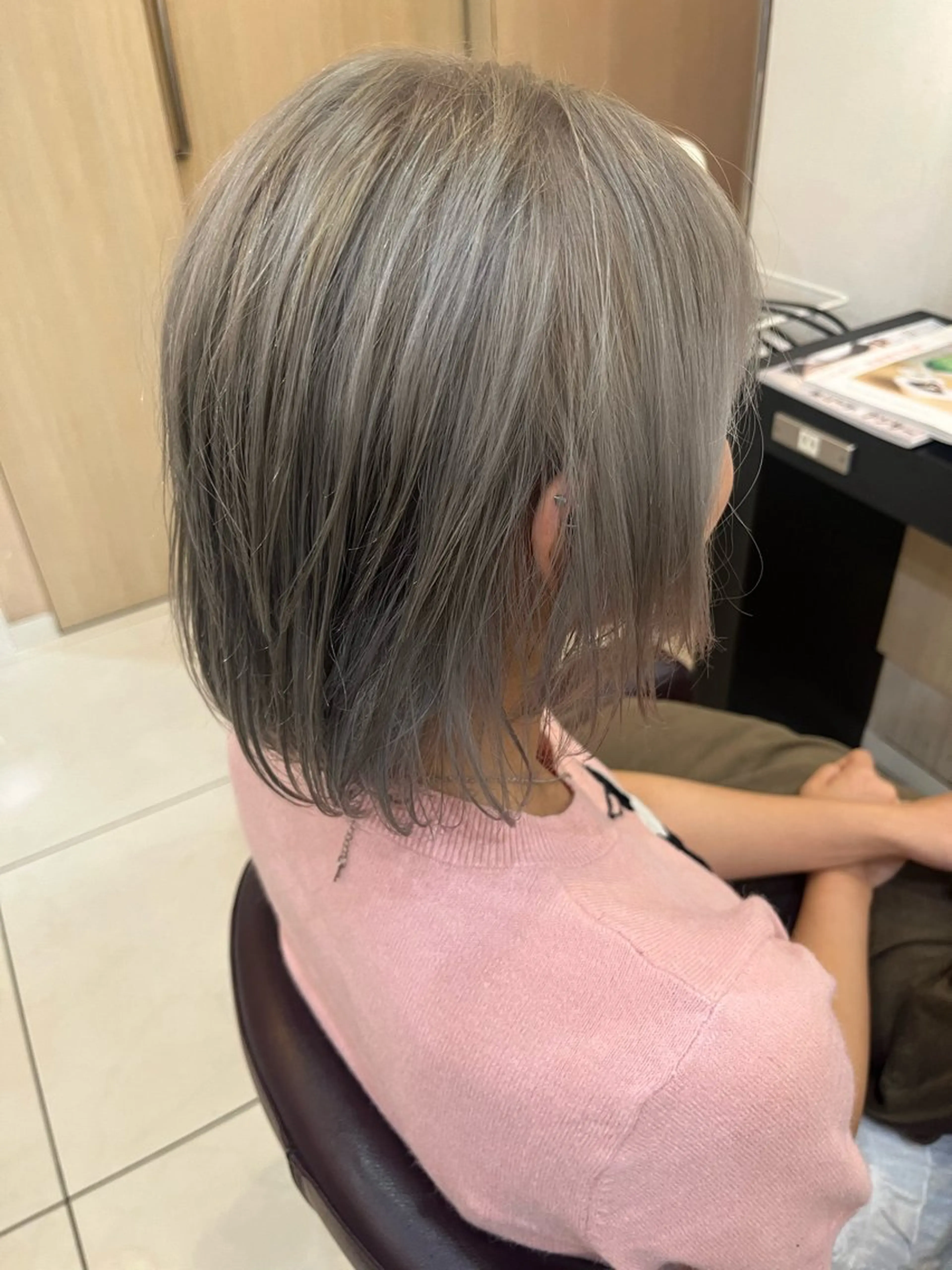 ミディアム カラー ヘアカラー トータルビューティー K:R鶴川のヘアスタイル