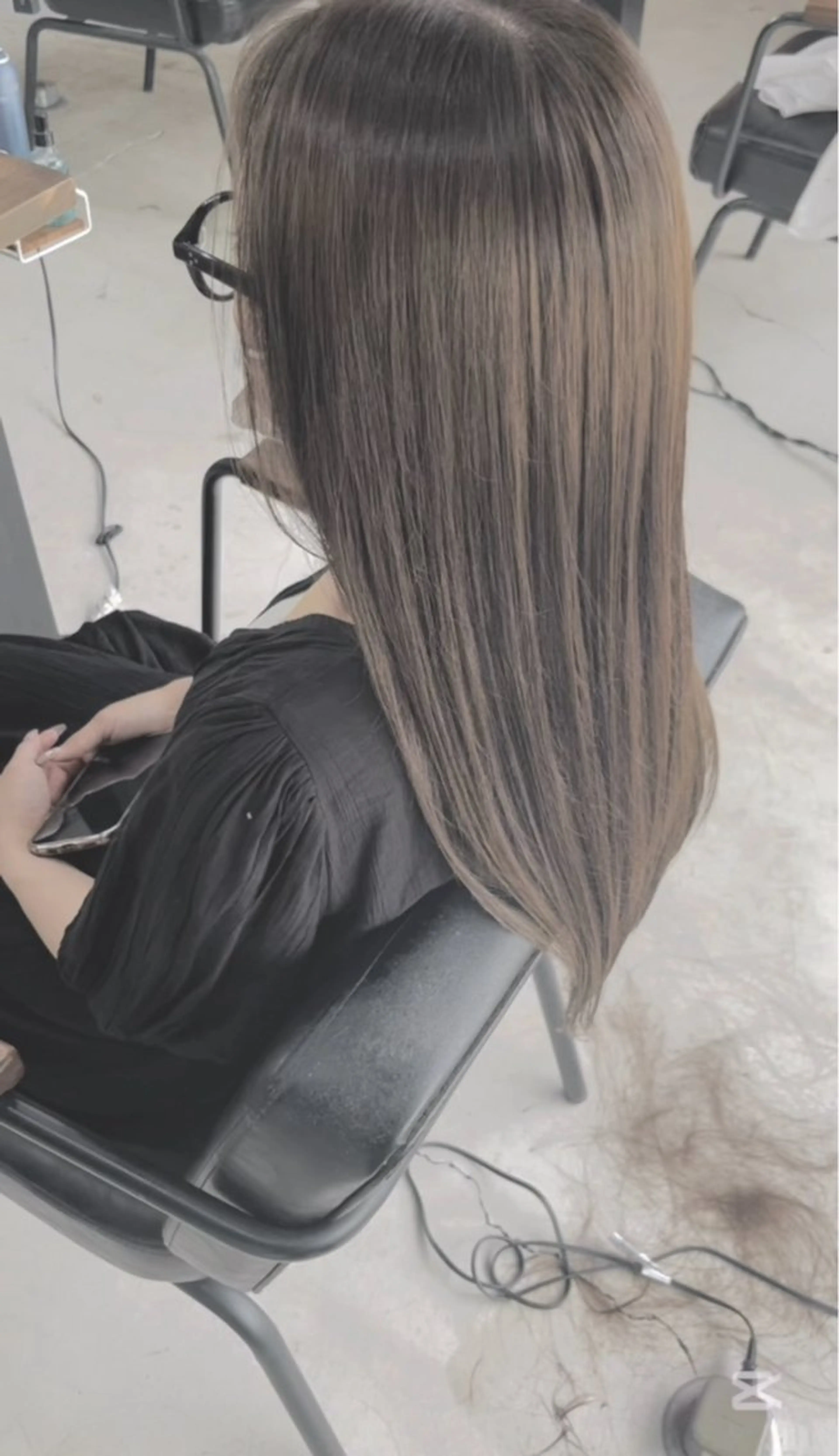 ロング カラー ベージュカラー ブリーチ 透明感カラー ヘーゼル ブリーチなしカラー カット ヘアカラー Q.HairLab所属・メンズパーマ&透明感 カラー特化谷村のヘアスタイル