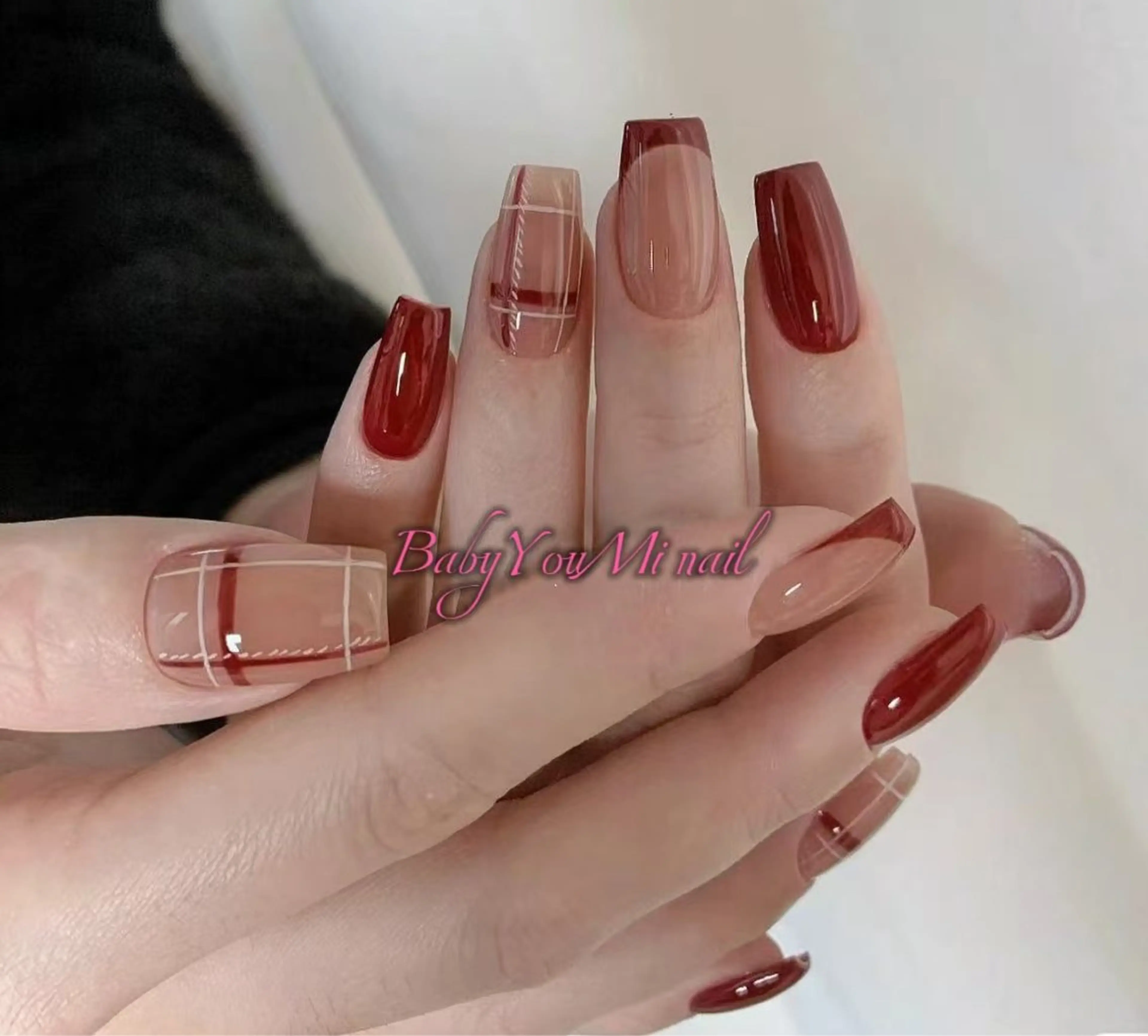 ネイル オーロラネイル フラワーネイル フットネイル フレンチネイル ジェルネイル ハンドネイル BabyYouMi ねねのネイルデザイン