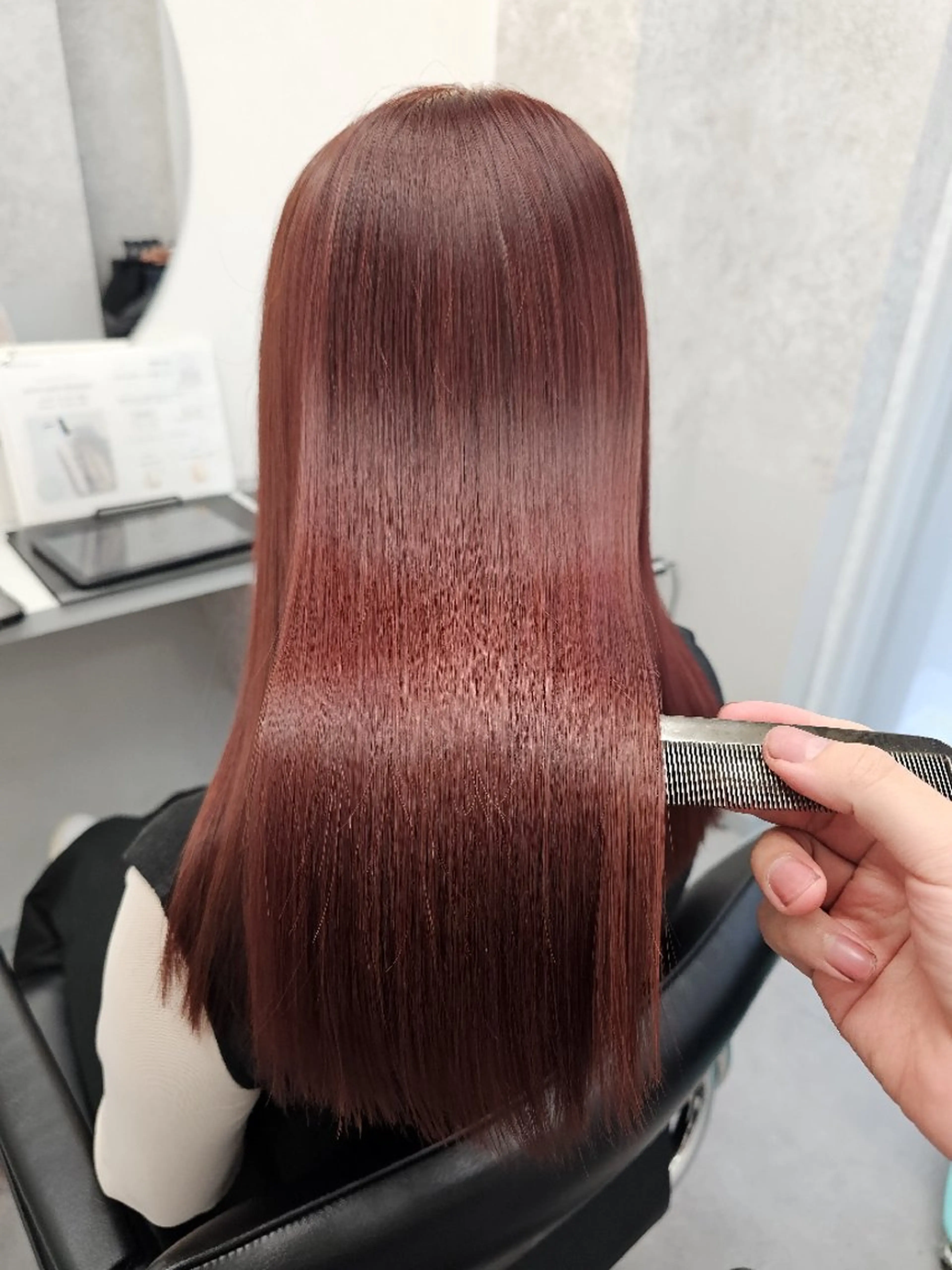 セミロング カラー 髪質改善 縮毛矯正 【髪質改善美容師】t occa茨木篠原健太のヘアスタイル