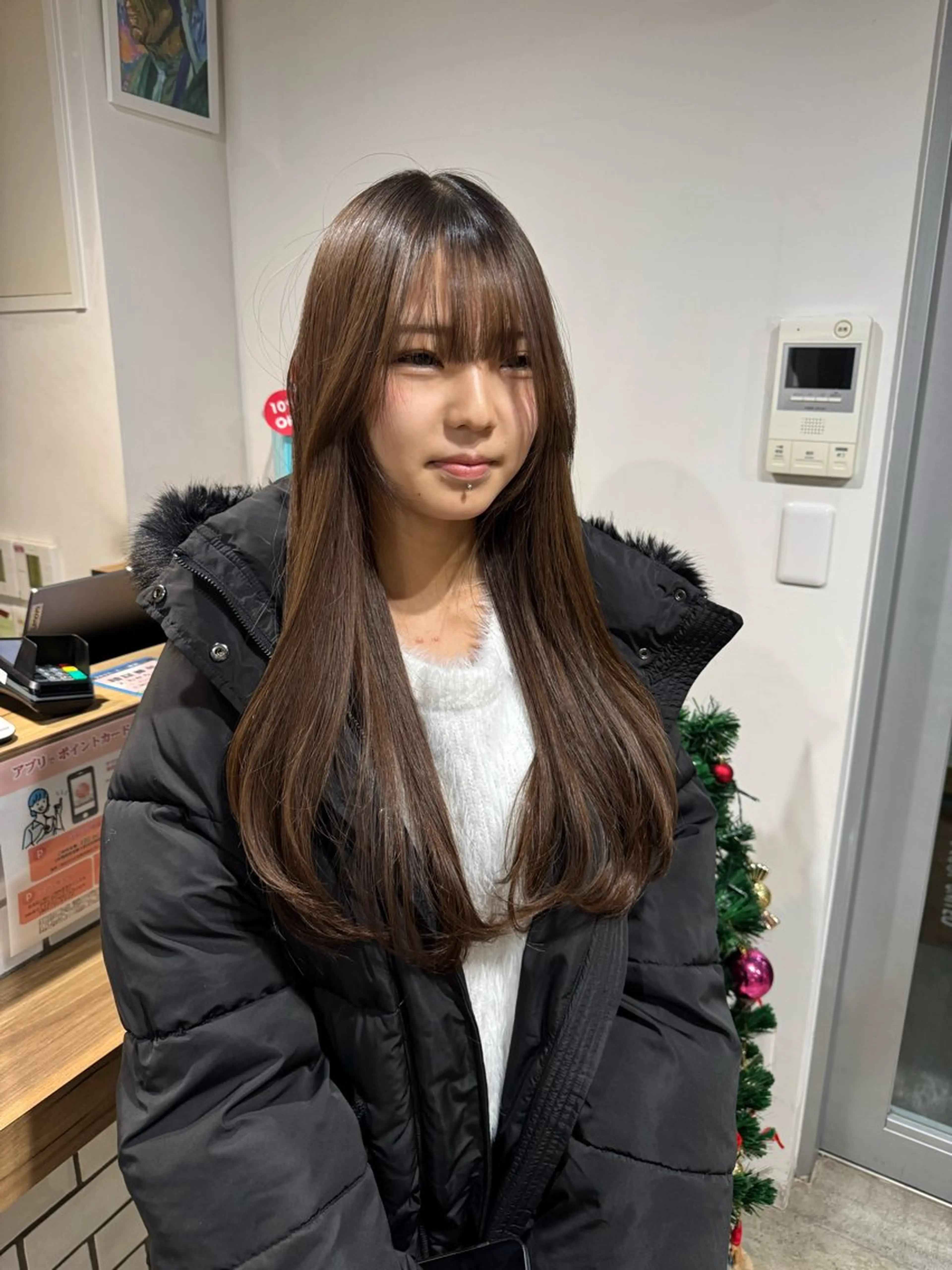 ロング カラー 顔周りカット レイヤーカット ロング ローレイヤー 韓国レイヤー /艶カラー/ᴿᴵᴺのヘアスタイル