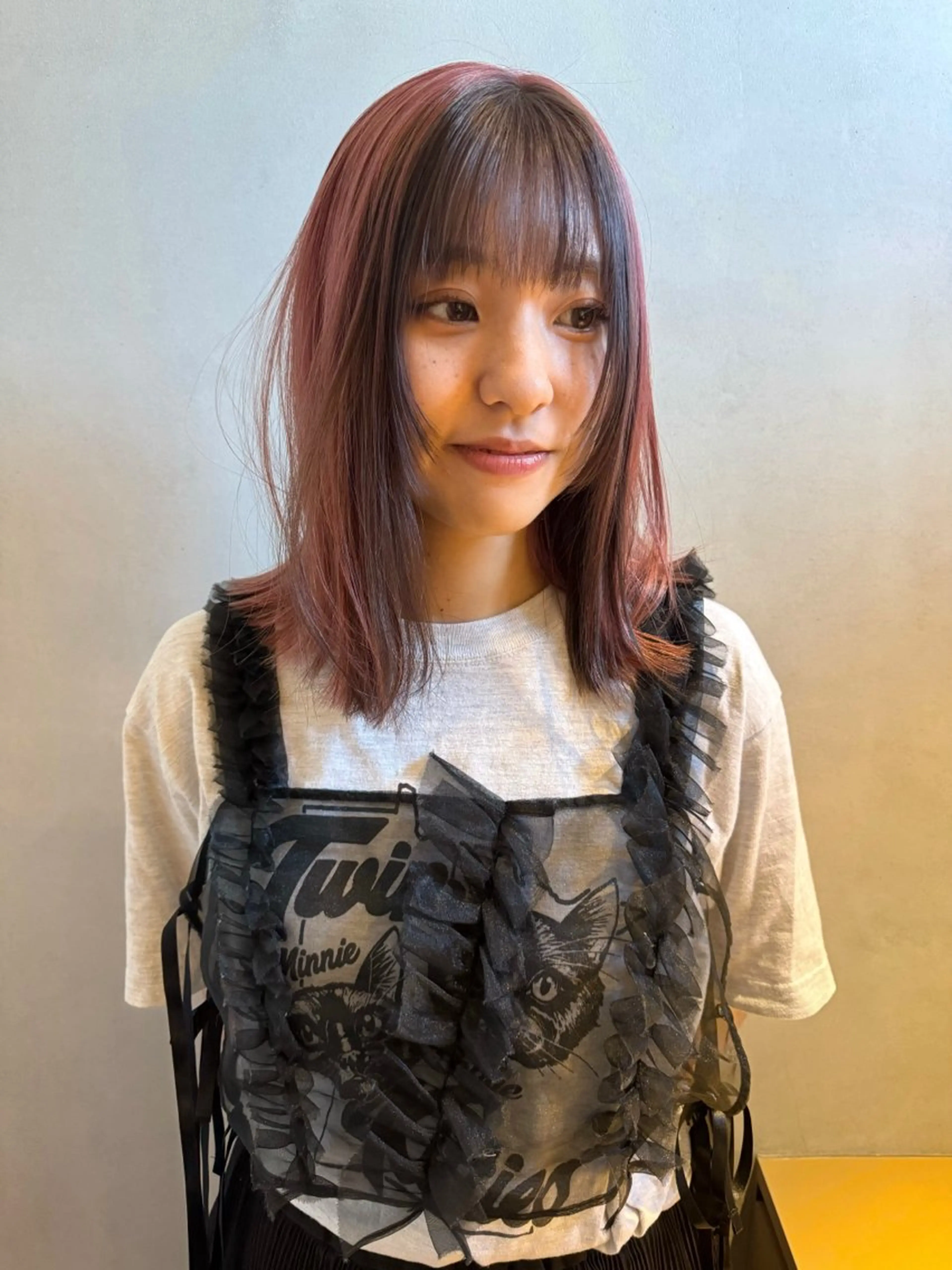 ミディアム カラー ブリーチ ブラウンカラー ケアブリーチ ハイトーンカラー ピンクカラー カット ヘアカラー トリートメント 🩷ハイトーン透明感 レイヤー🩷ユリカのヘアスタイル