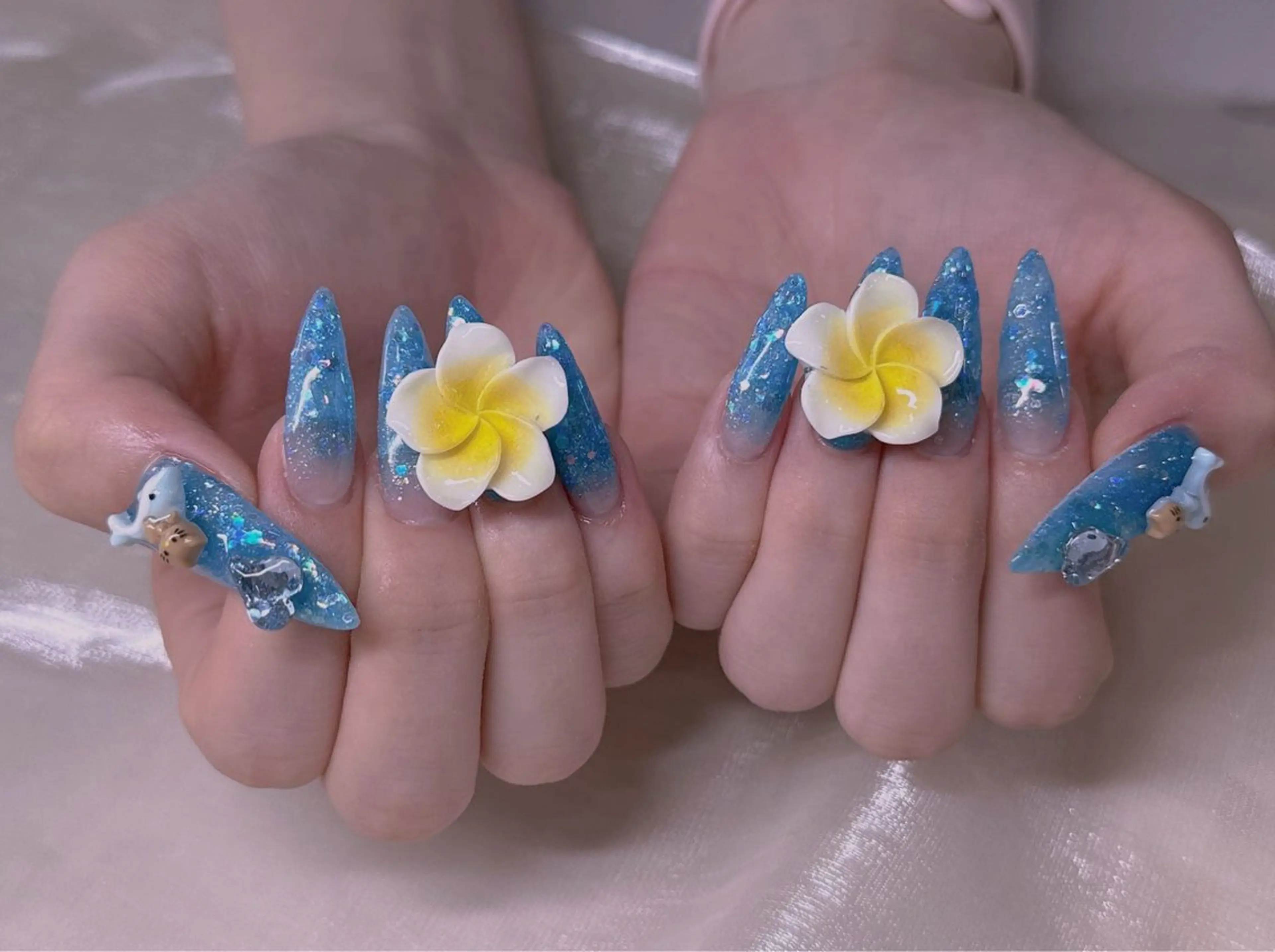 ネイル ハンドネイル エムズ ハヤシのネイルデザイン