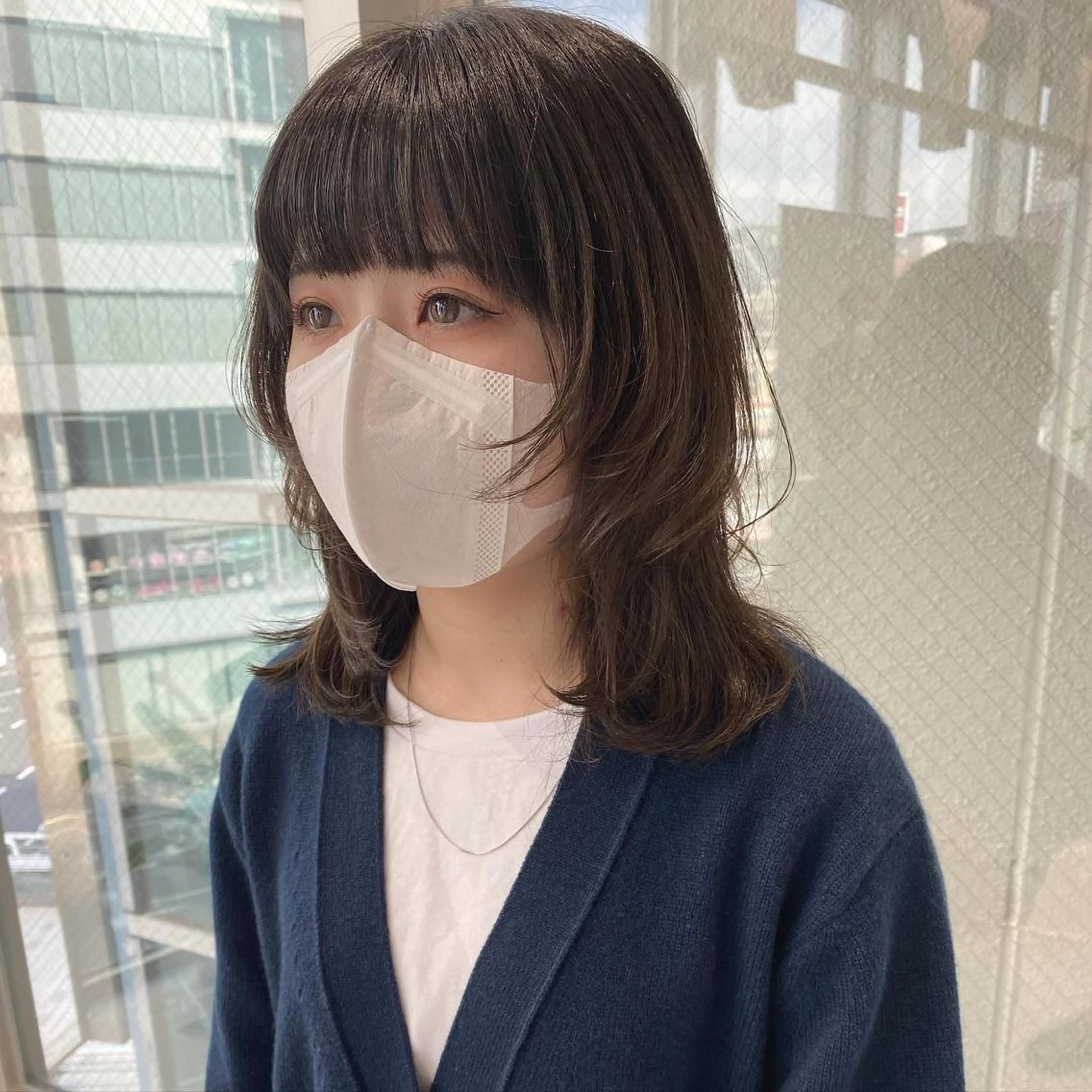 ミディアム ウルフカット ウルフカット／吉村 桃子のヘアスタイル