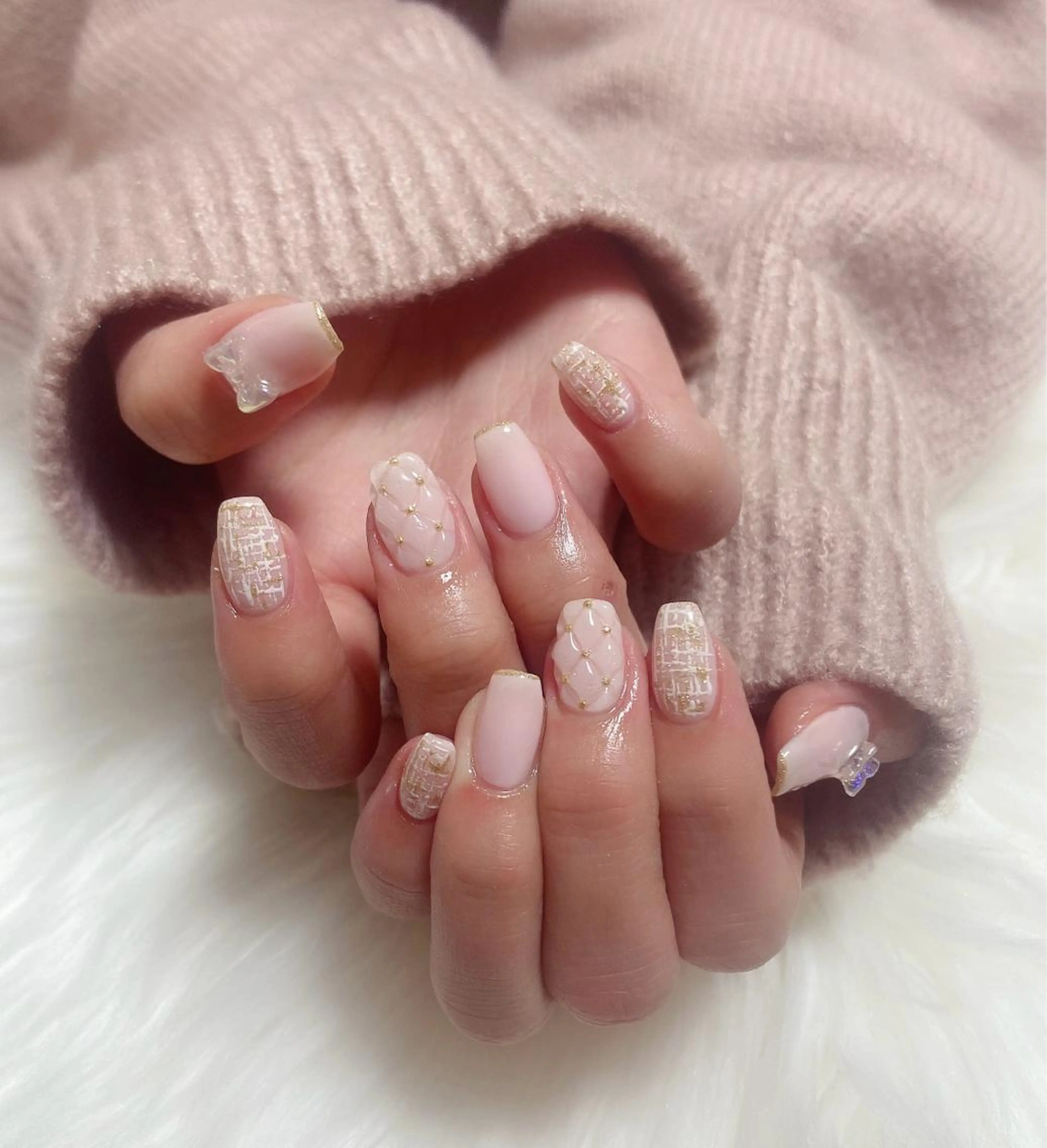 ネイル ハンドネイル ＆ME アンドミーのネイルデザイン