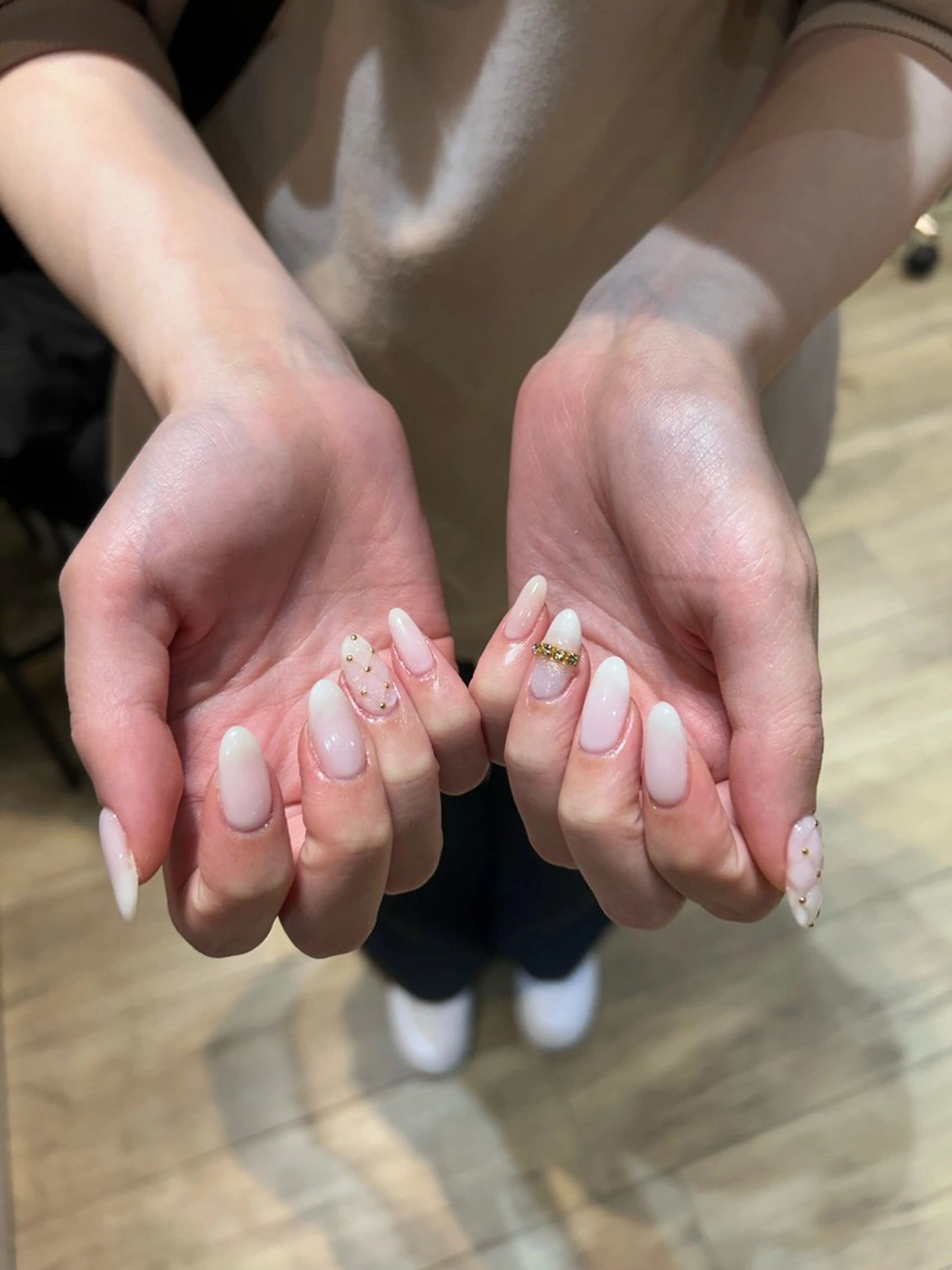 ネイル 深井 綸のネイルデザイン