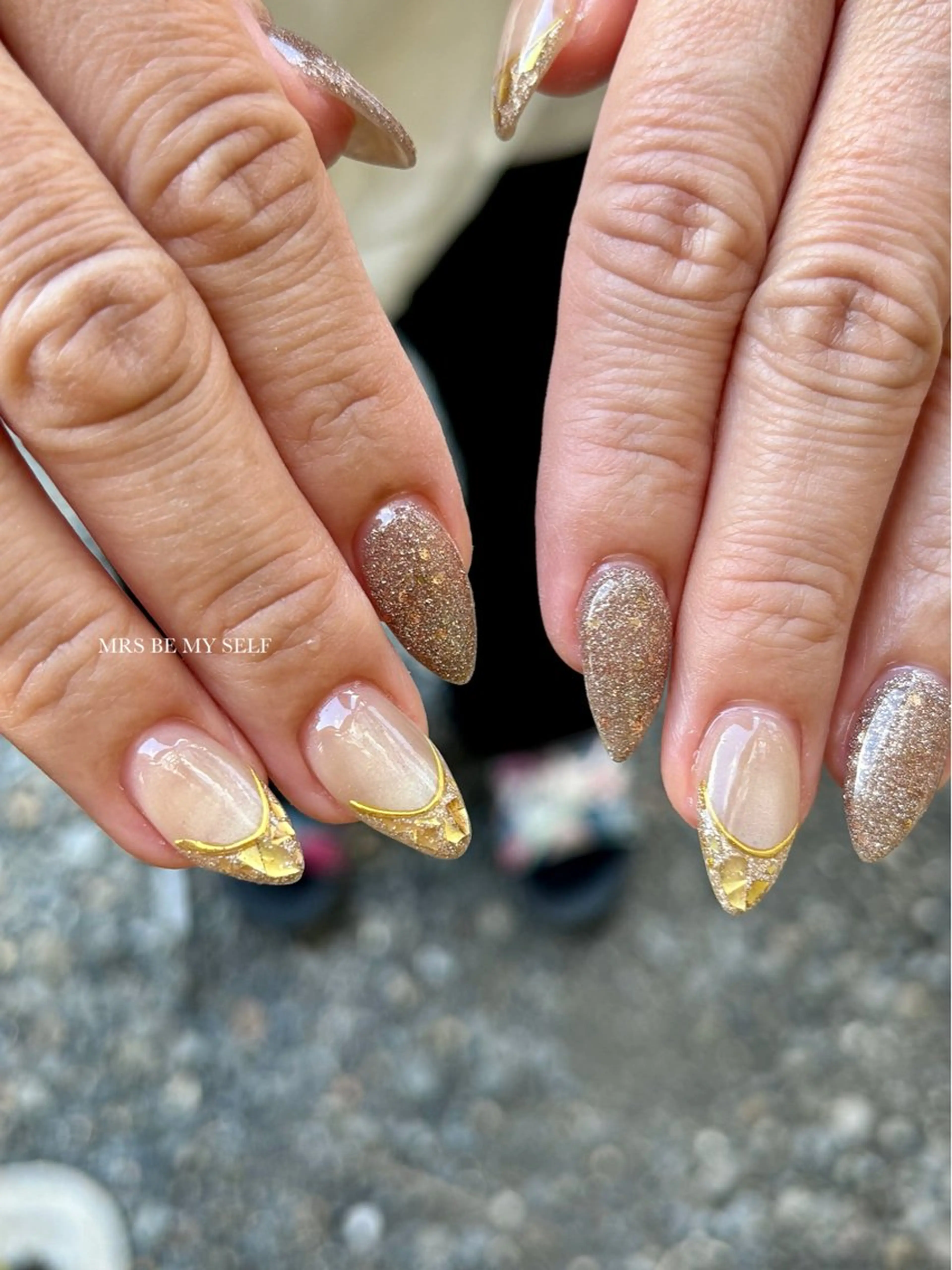 ネイル フラッシュネイル フレンチネイル ガラスフレンチ キラキラネイル ハンドネイル MRS/ miyu🎀のネイルデザイン