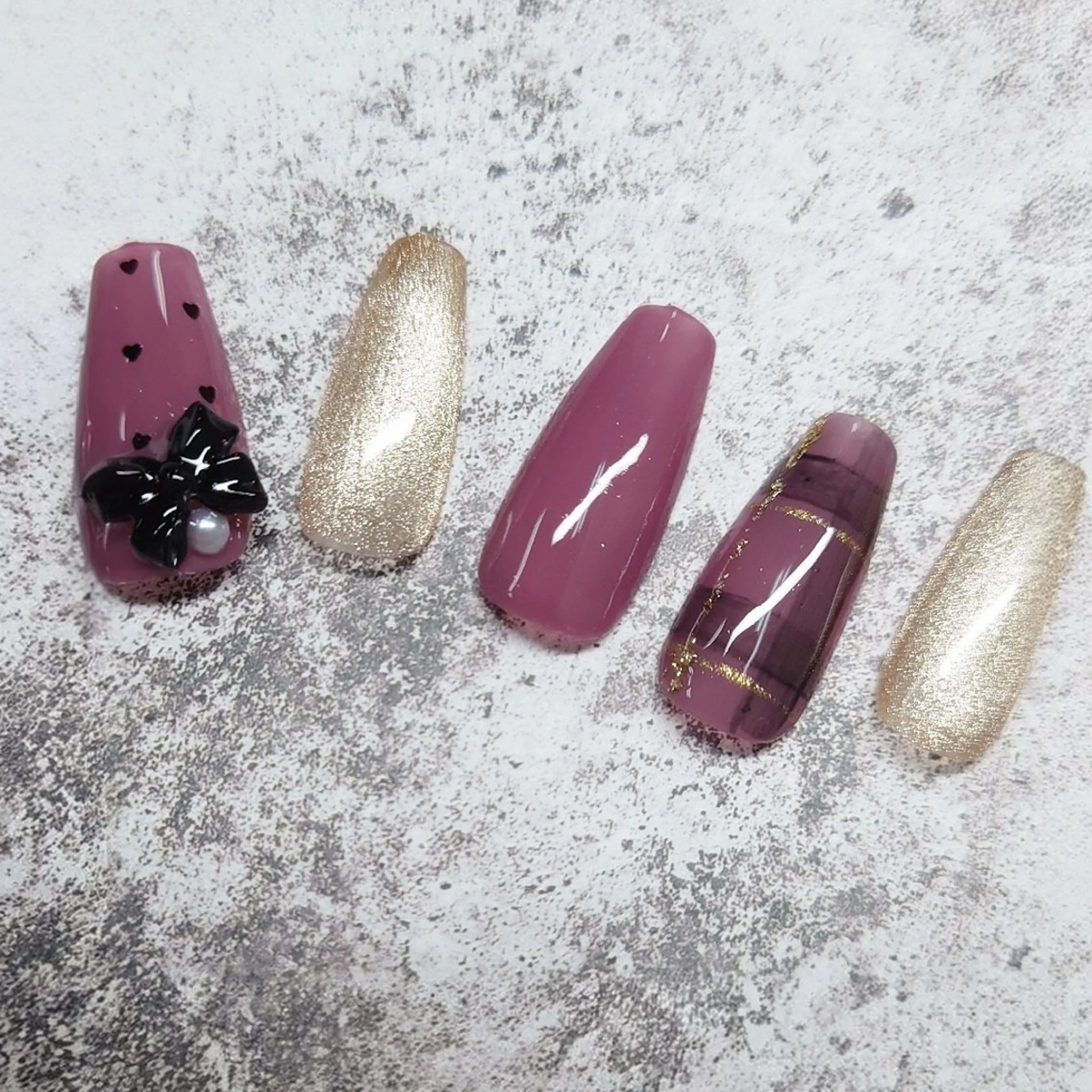 ネイル atelier -02tsuboのネイルデザイン