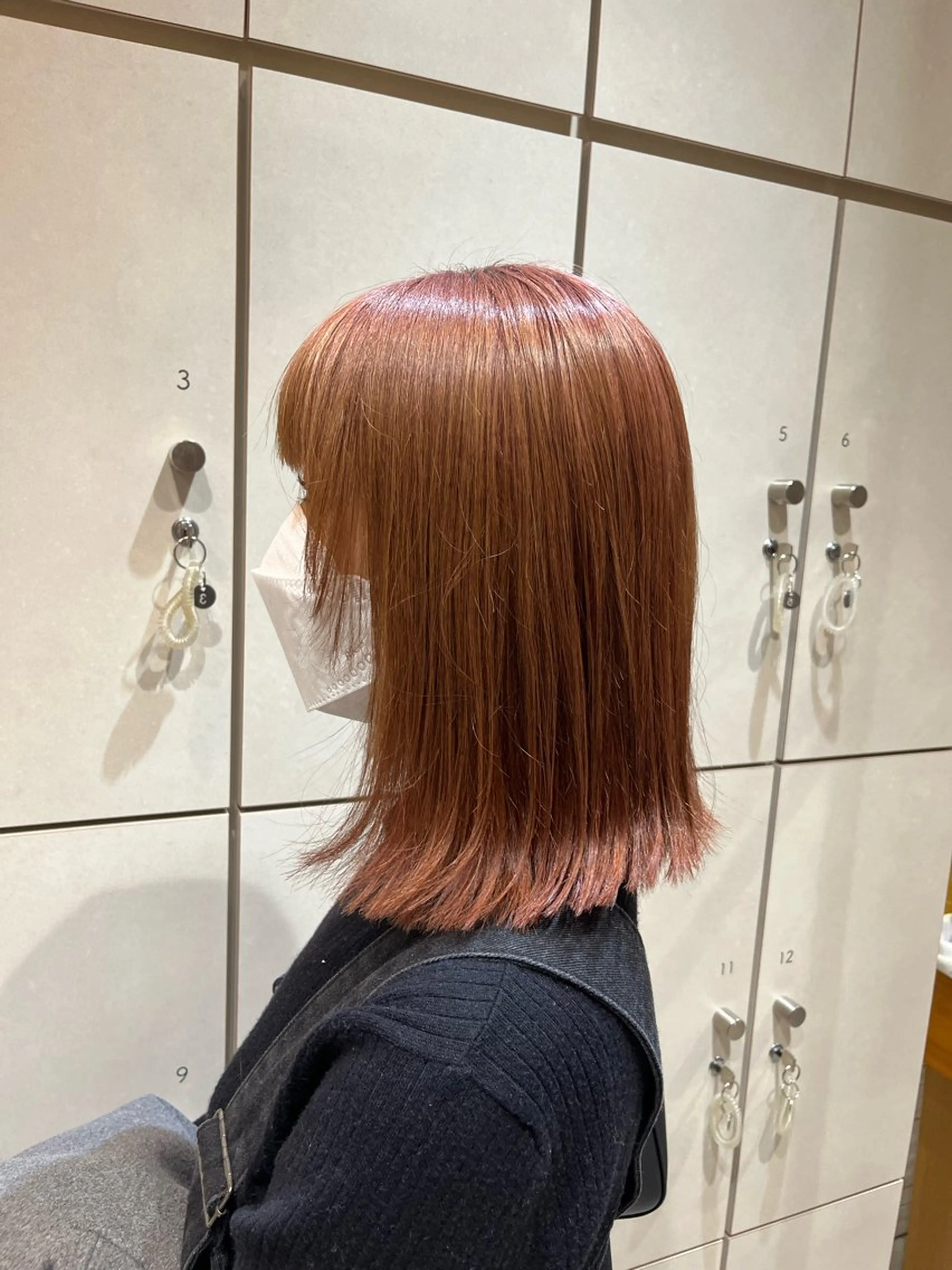 ミディアム 顔まわりレイヤー 切りっぱなしロブ レイヤーカット 小顔カット ボブ/ショート/金田 夏葵のヘアスタイル