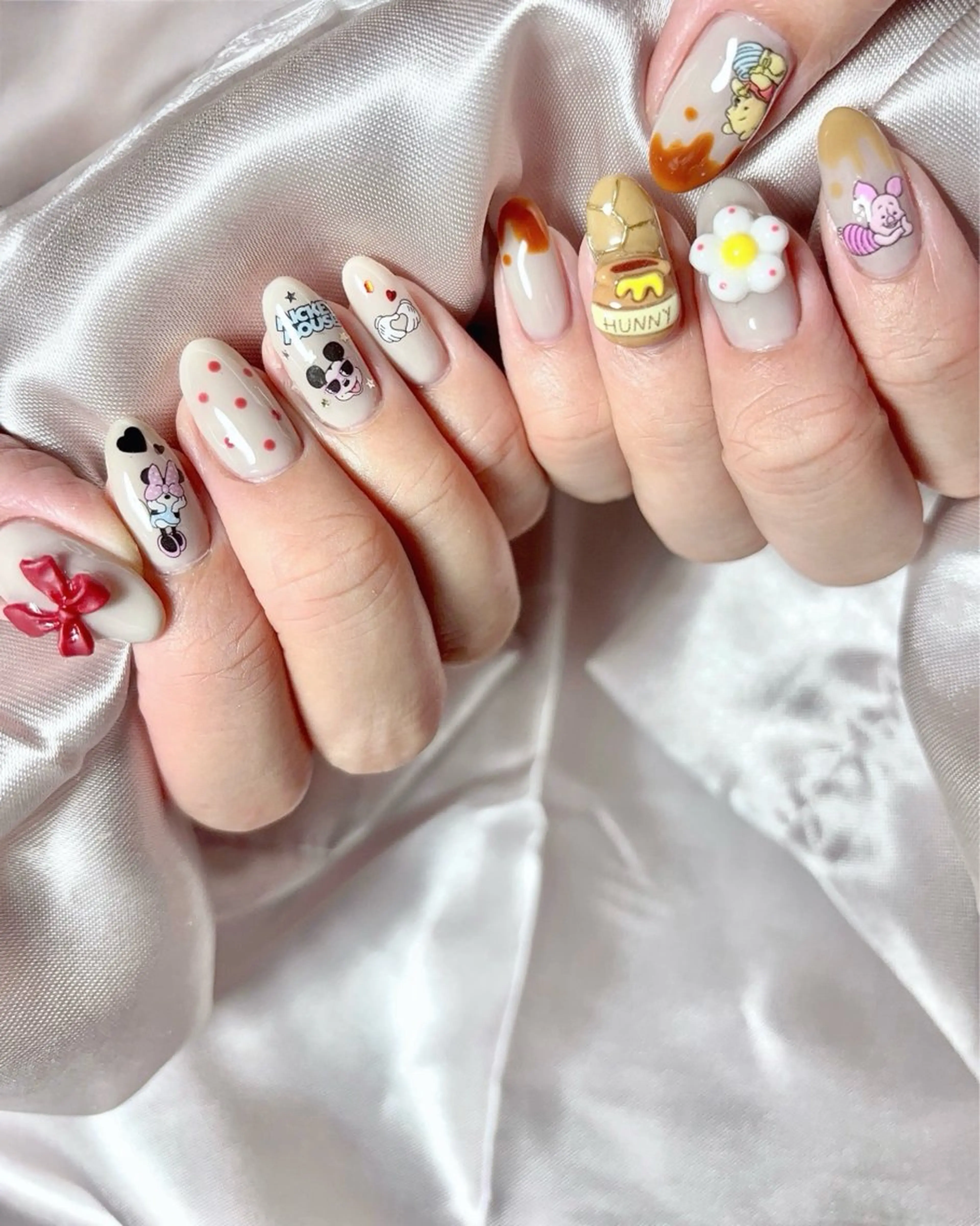 ネイル ハンドネイル Hum.nail （はむ.ねいる）のネイルデザイン