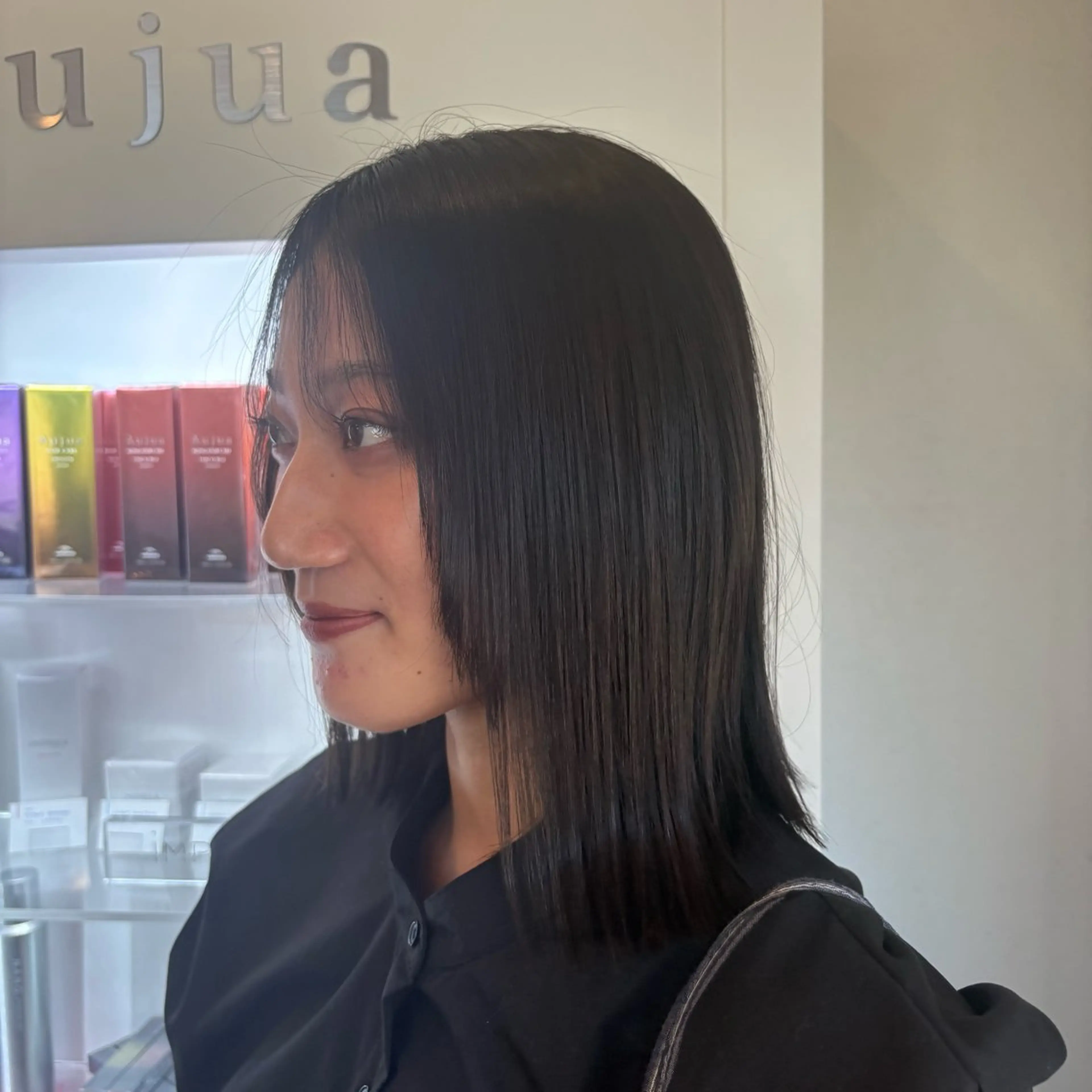 ［ストレスフリーな前髪に］カット＋前髪矯正＋髪質改善カラー＋艶髪トリートメントの写真