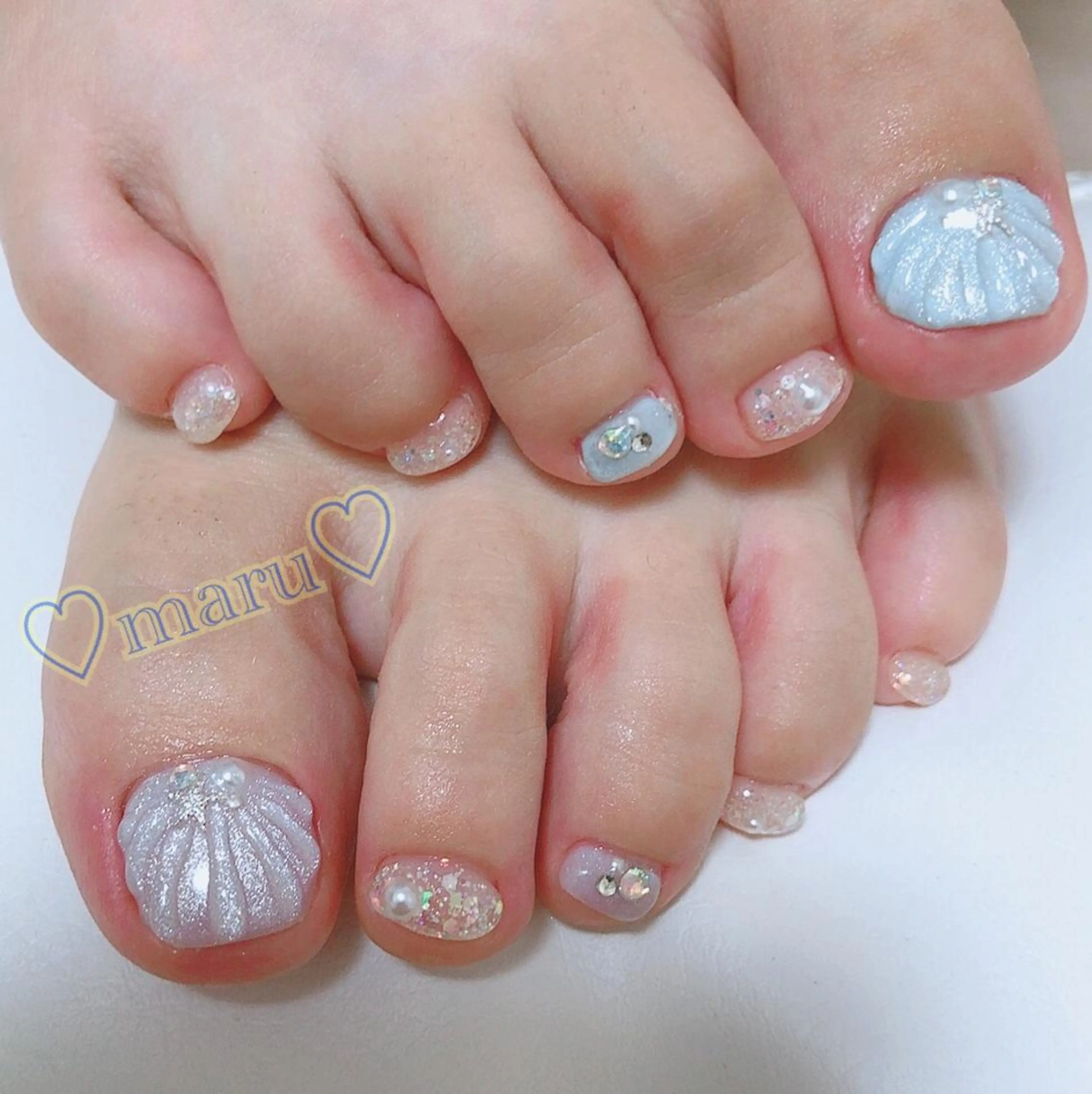 ネイル ハンドネイル フットネイル まるみ ♡のネイルデザイン