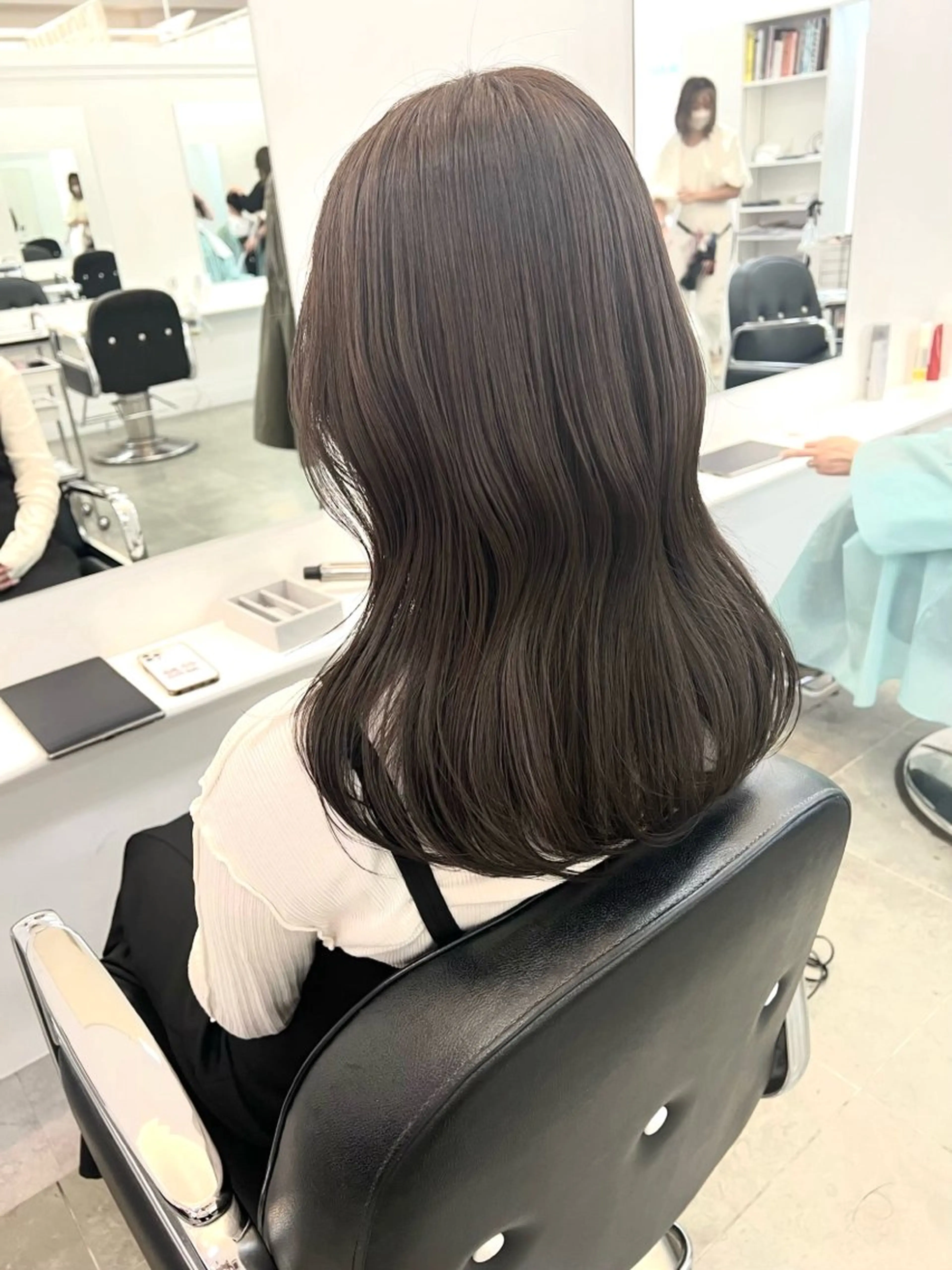 ロング カラー ヘアカラー トリートメント Parve  Mix 🫧梶川虹のヘアスタイル