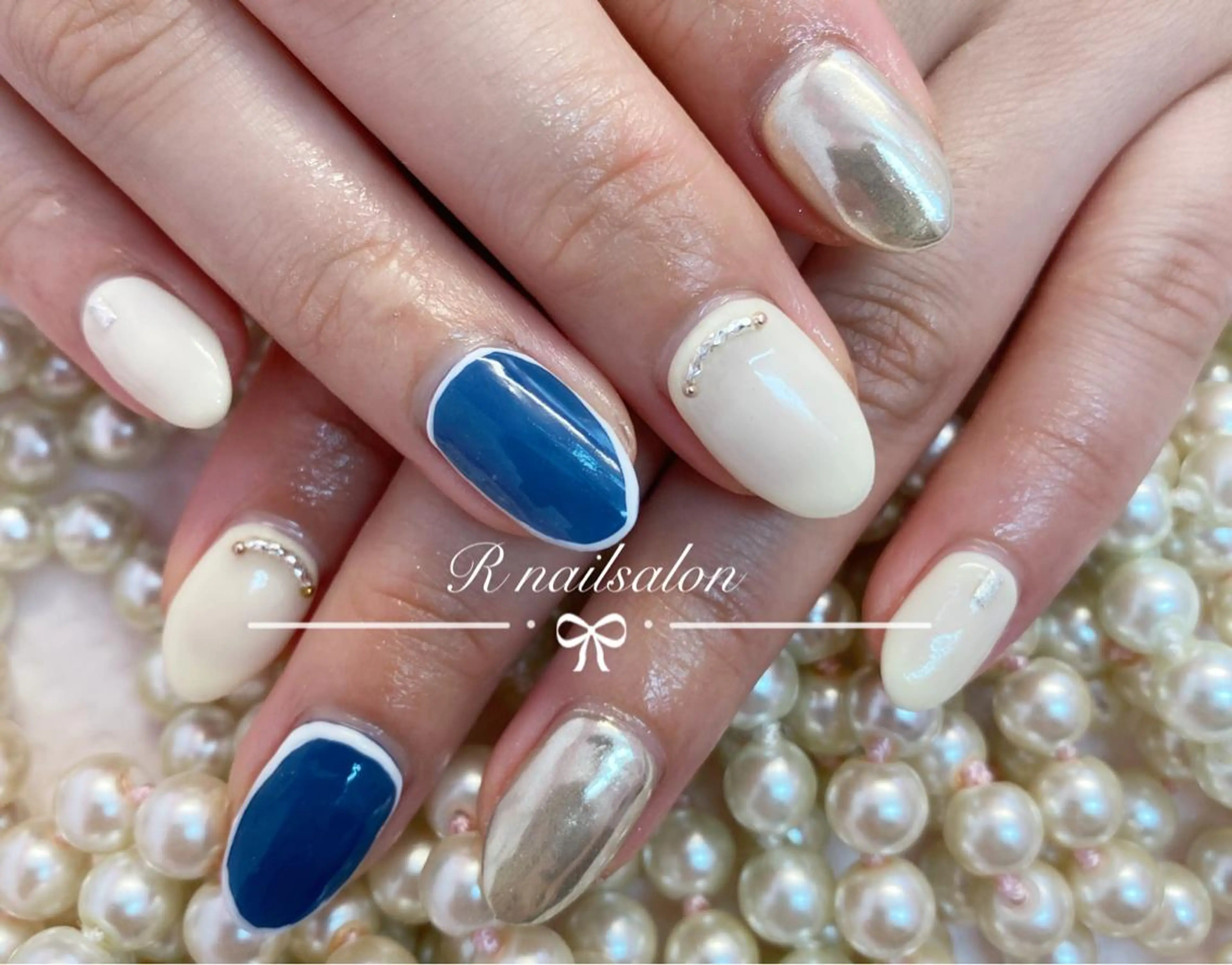 セミロング R NAILSALONのネイルデザイン