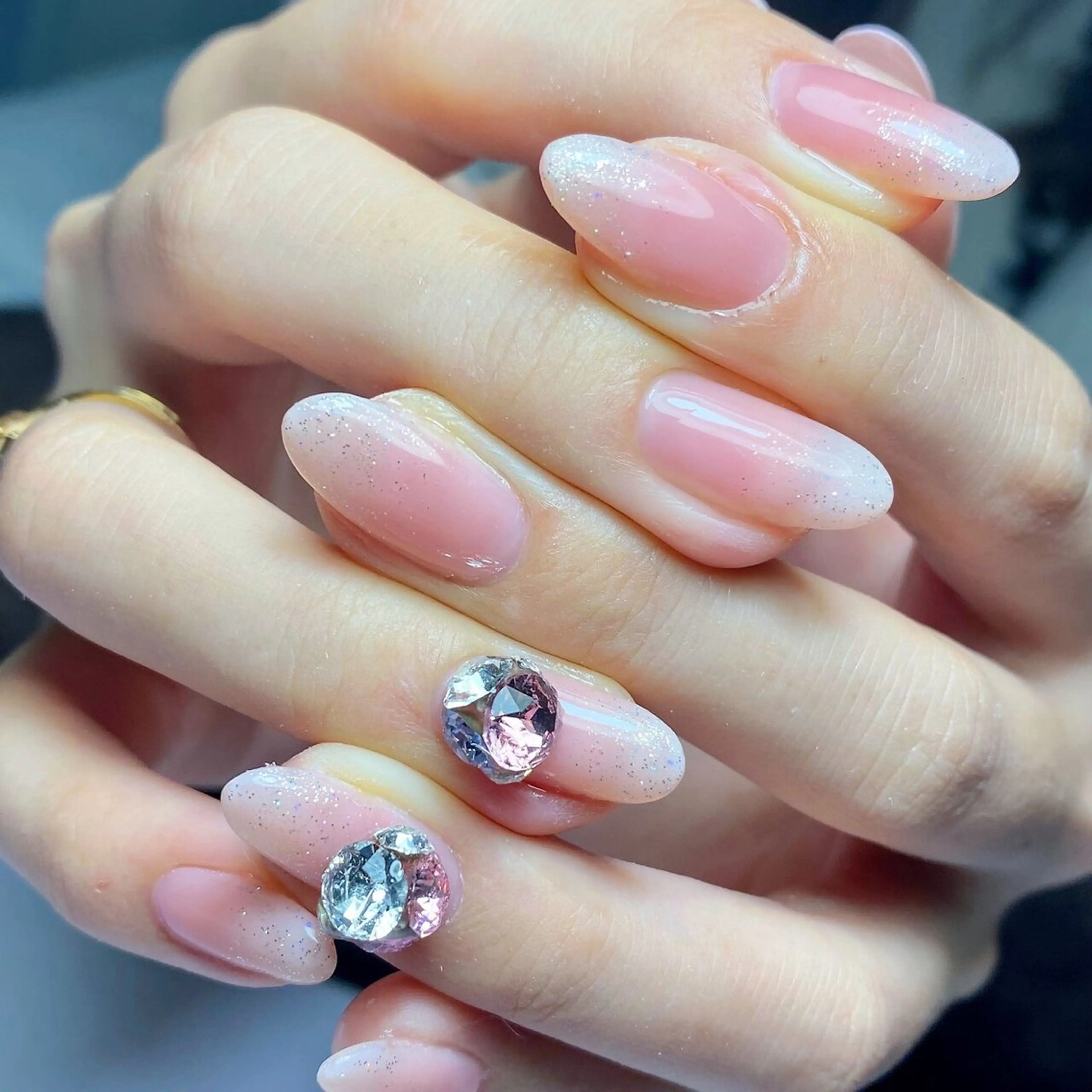 ネイル Lasia eyelash&nail所属・Lasia 的場のネイルデザイン