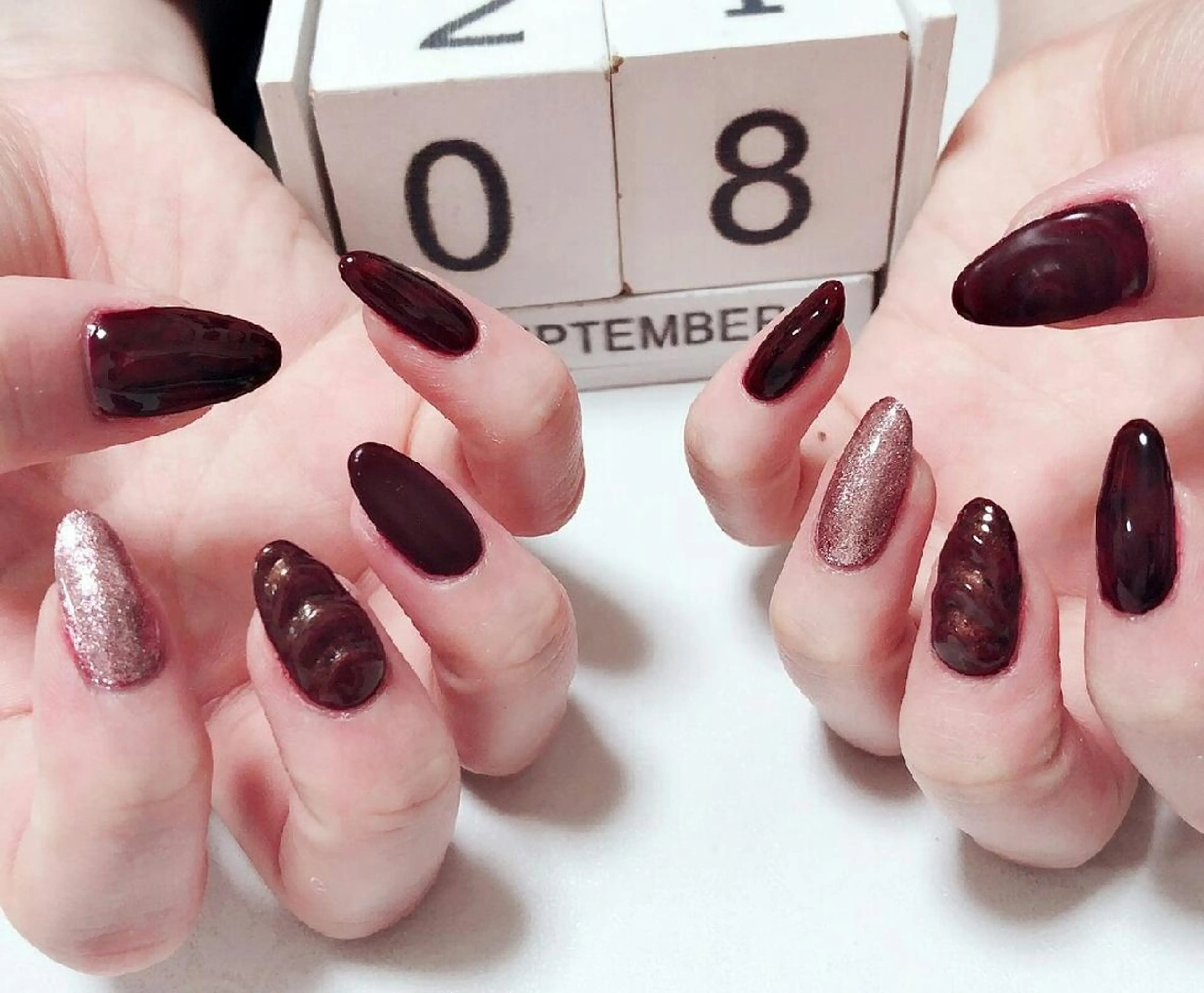 ネイル ボルドー JEWEL nailのネイルデザイン