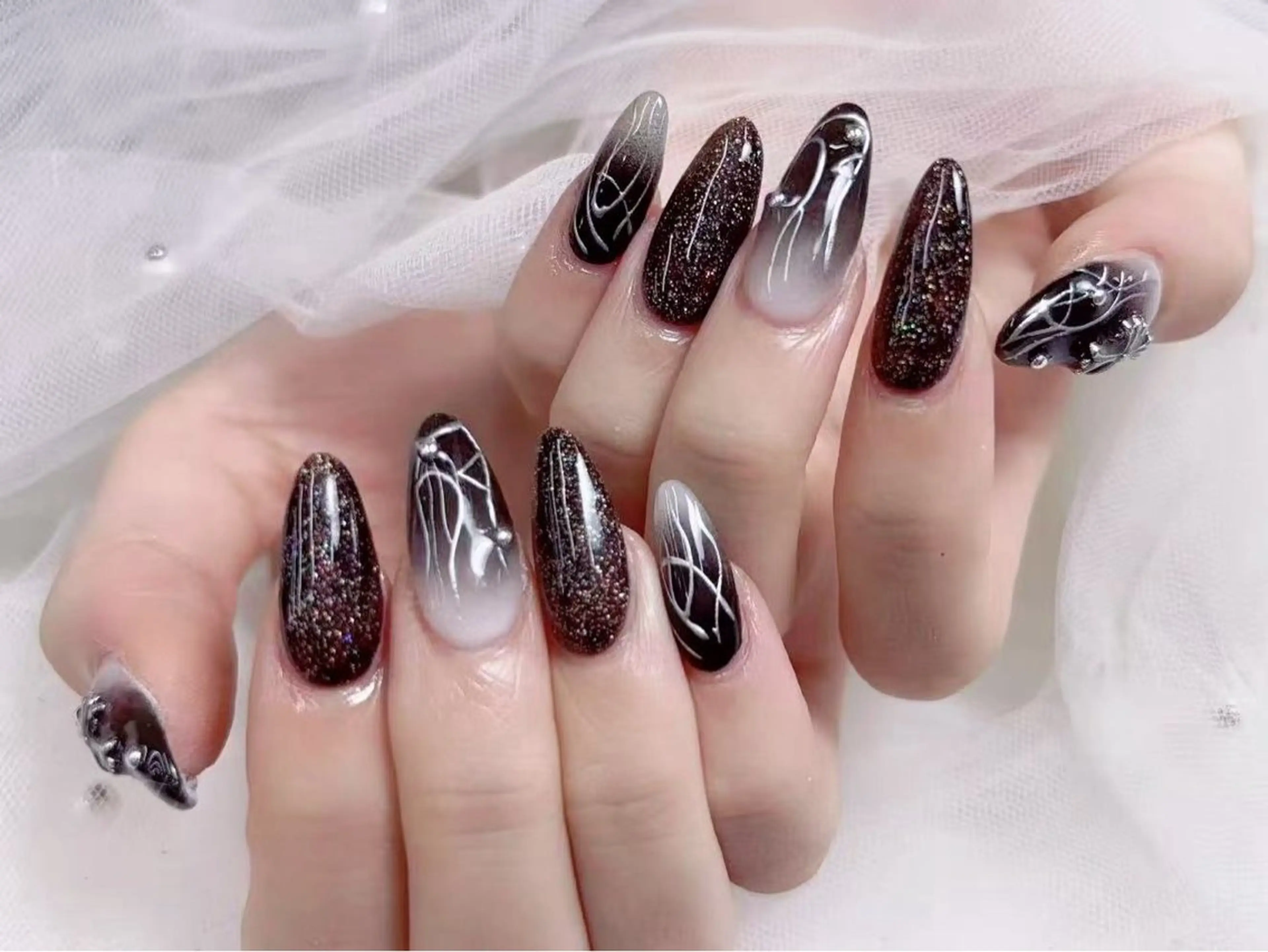 ネイル チョウ チョウのネイルデザイン