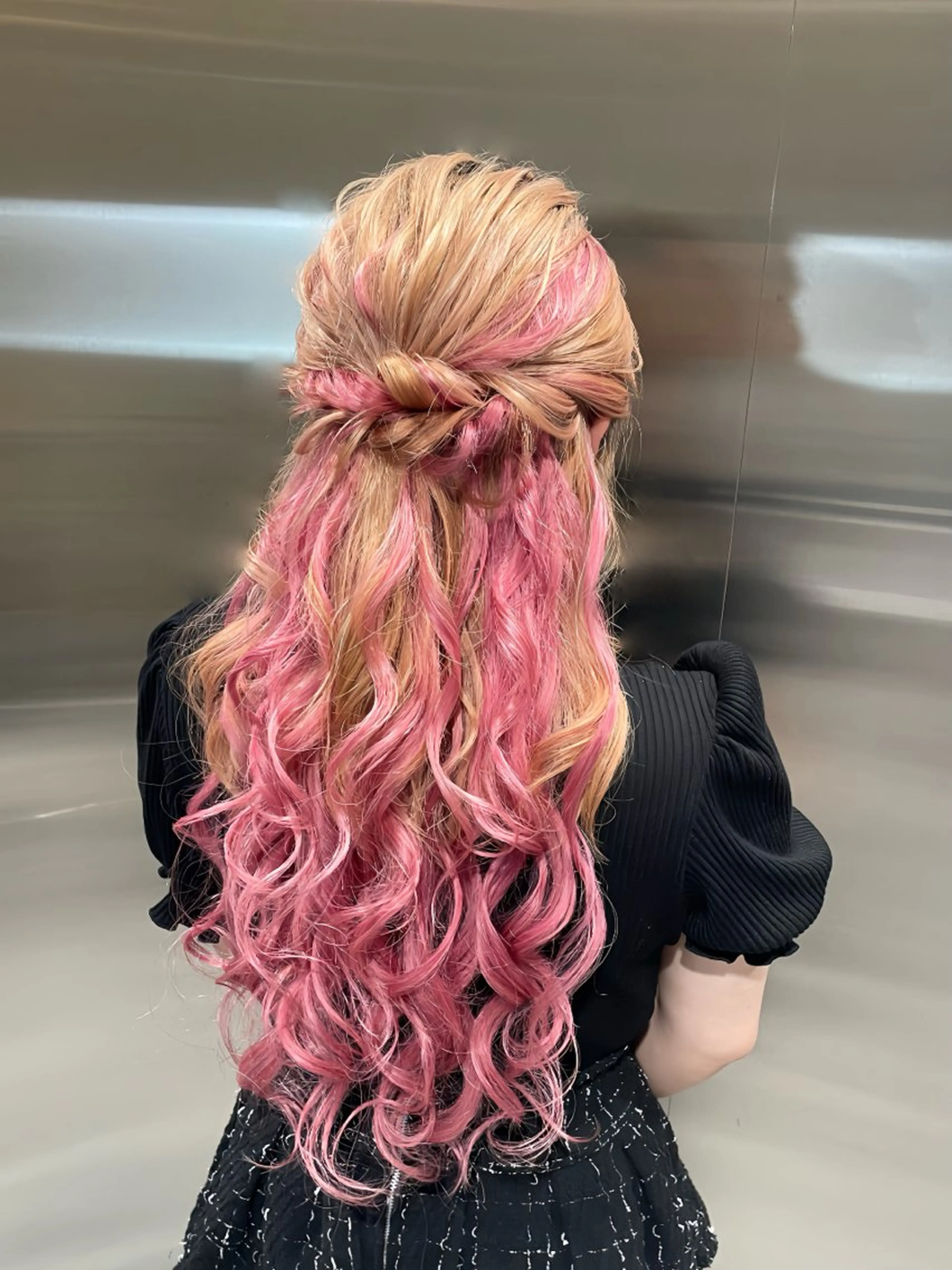 ヘアアレンジ ヘアセット 🖤ROSEL／ KUREA🖤のヘアスタイル