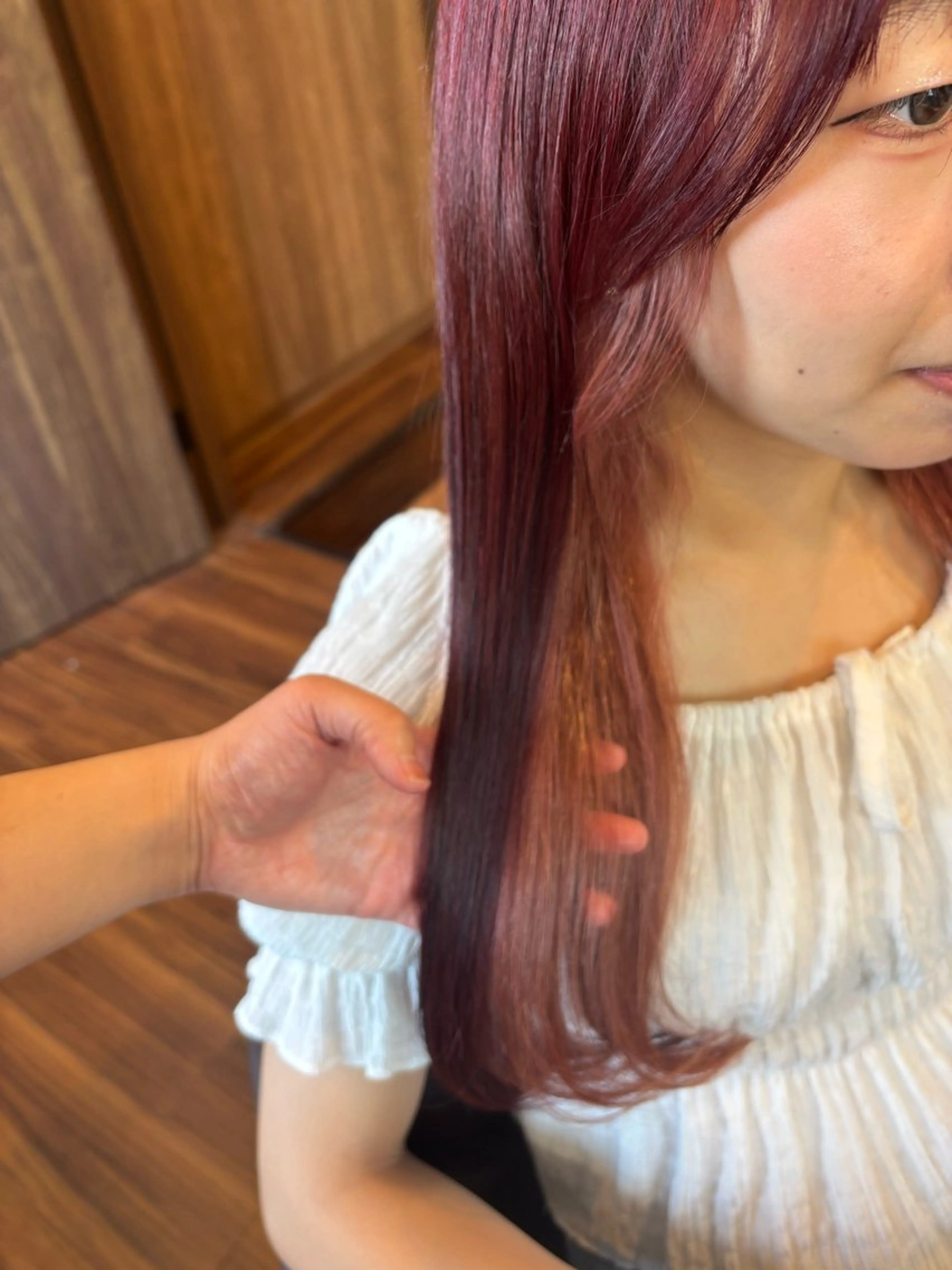 カラー 艶カラー/ 透明感カラー/AOIのヘアスタイル