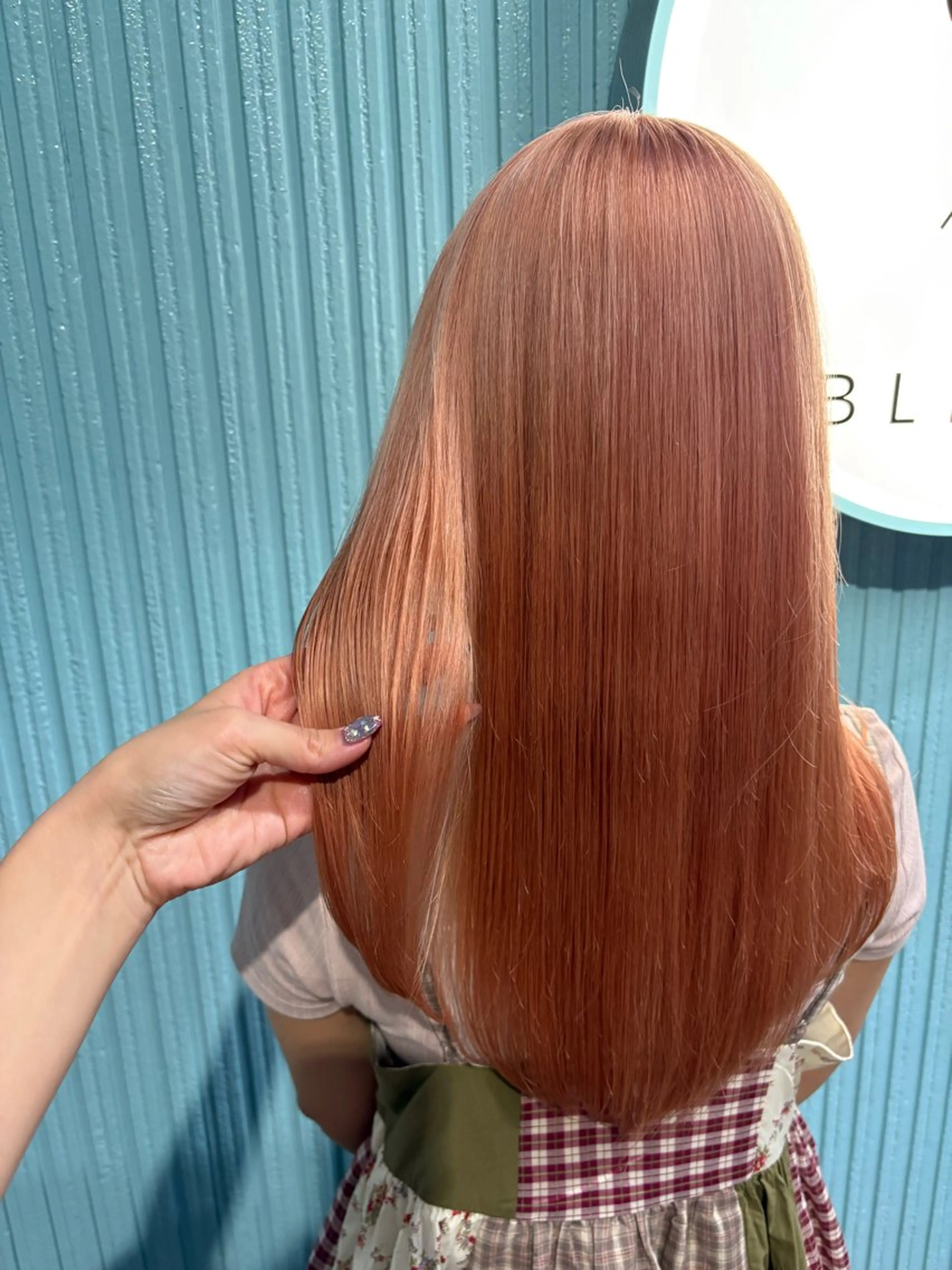 ロング カラー 🩶西 雪乃/透明感 くすみカラー🫧のヘアスタイル