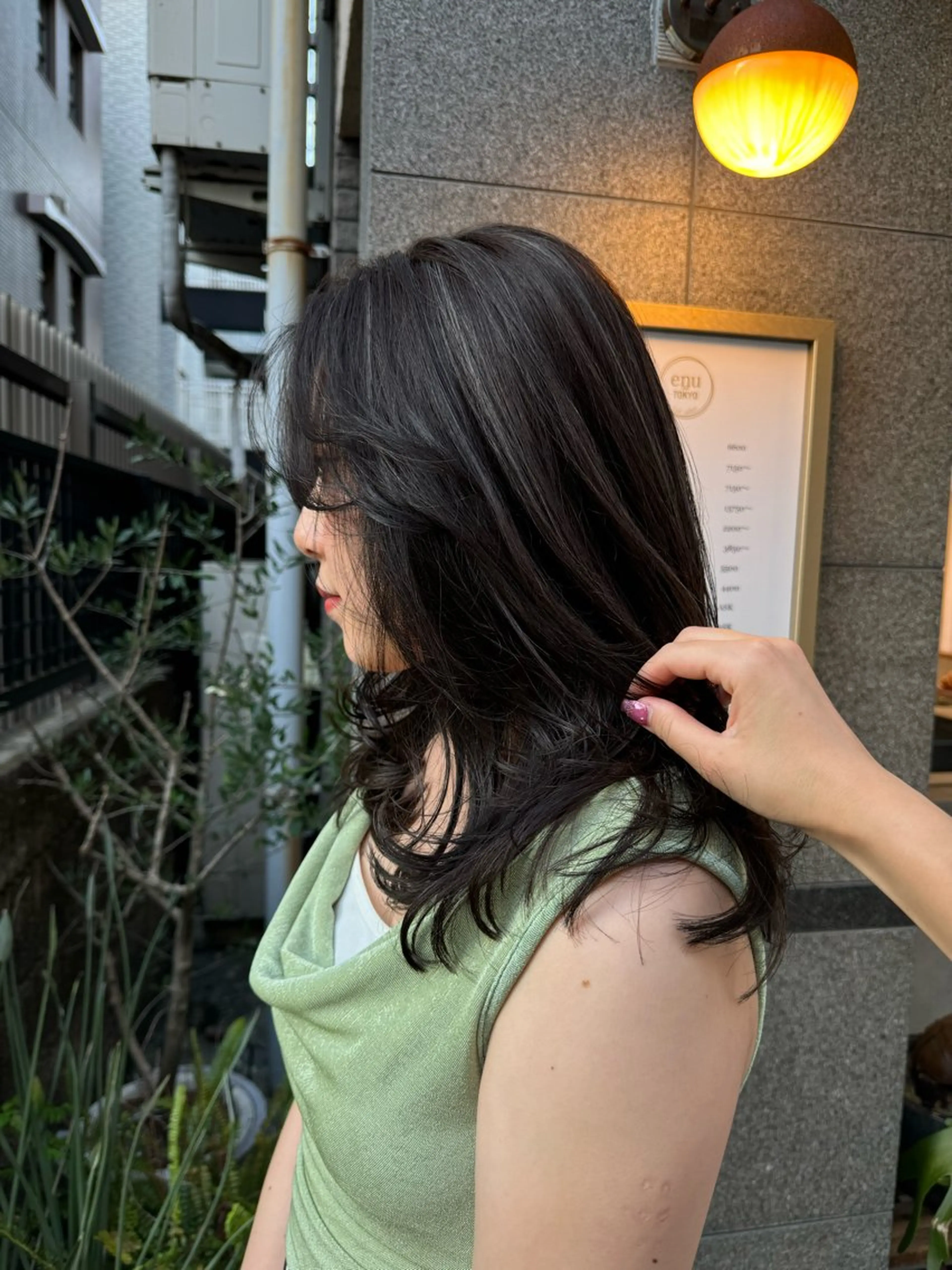 セミロング カラー ハイライトカラー ハイライト レイヤーカット ナガミネアリサ/ 学芸大学/海外ヘアのヘアスタイル