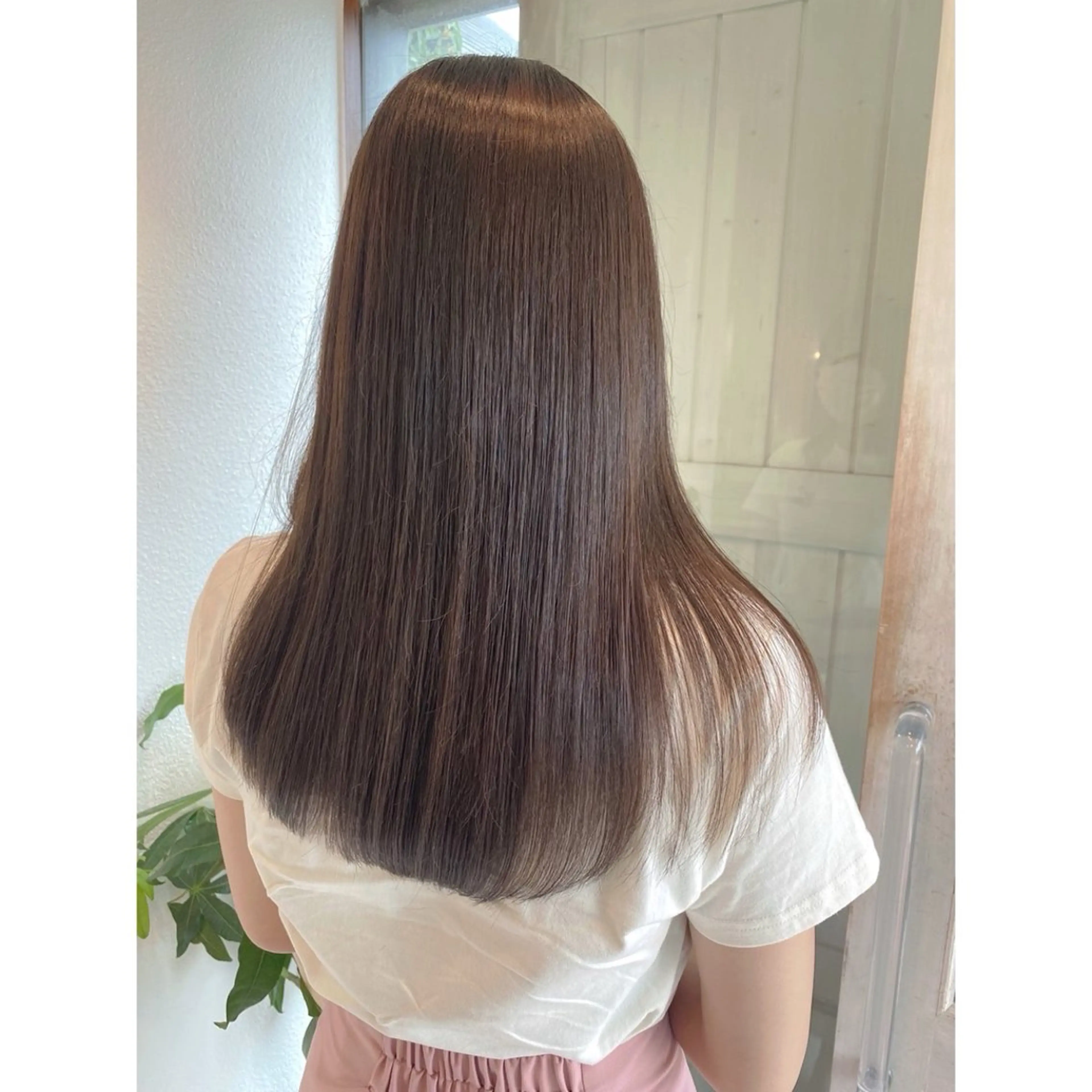 カット+高濃度水素ストレート+マーブ　¥24150→¥20500の写真