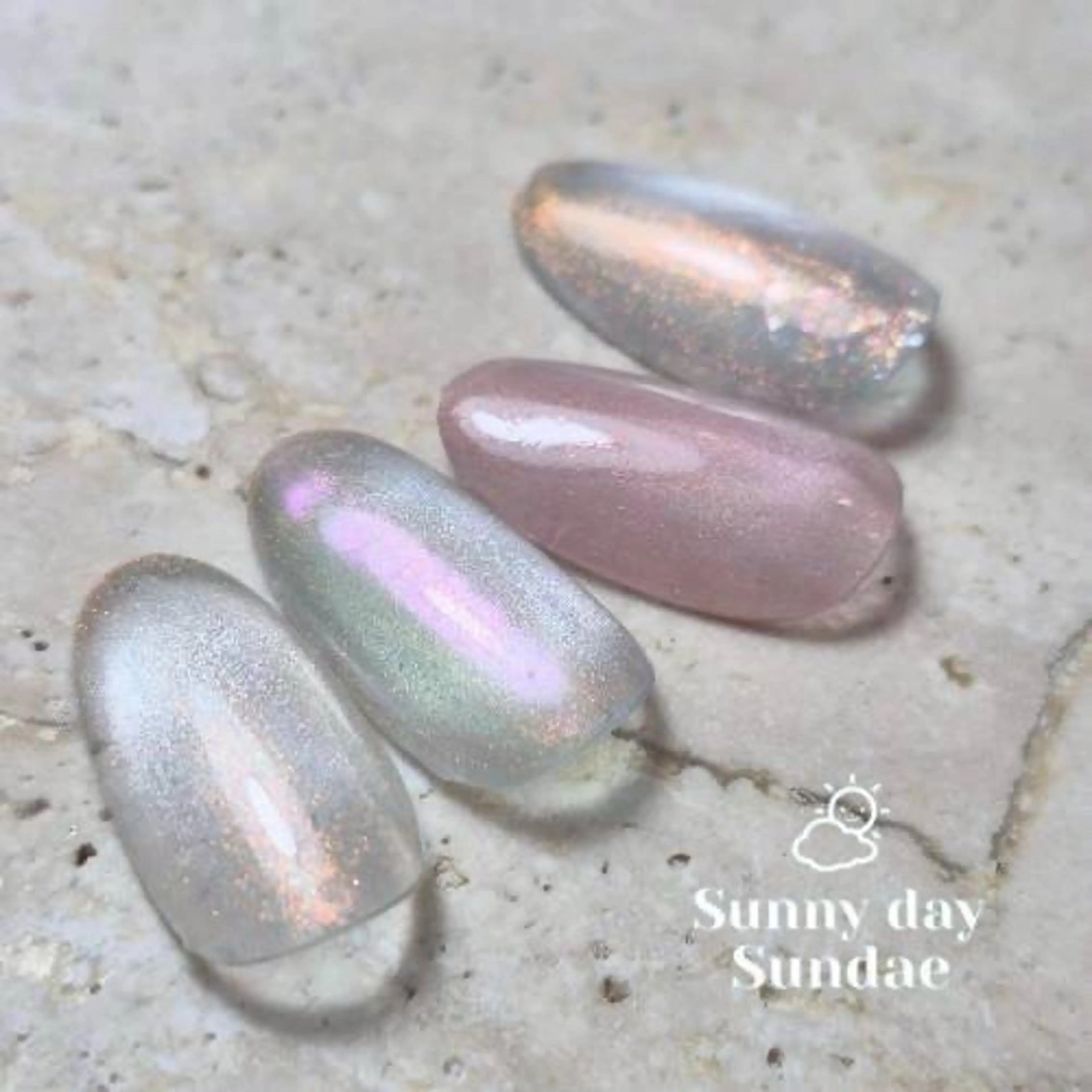 ネイル ジェルネイル マグネットネイル パラジェル ハンドネイル mako 🌷のネイルデザイン