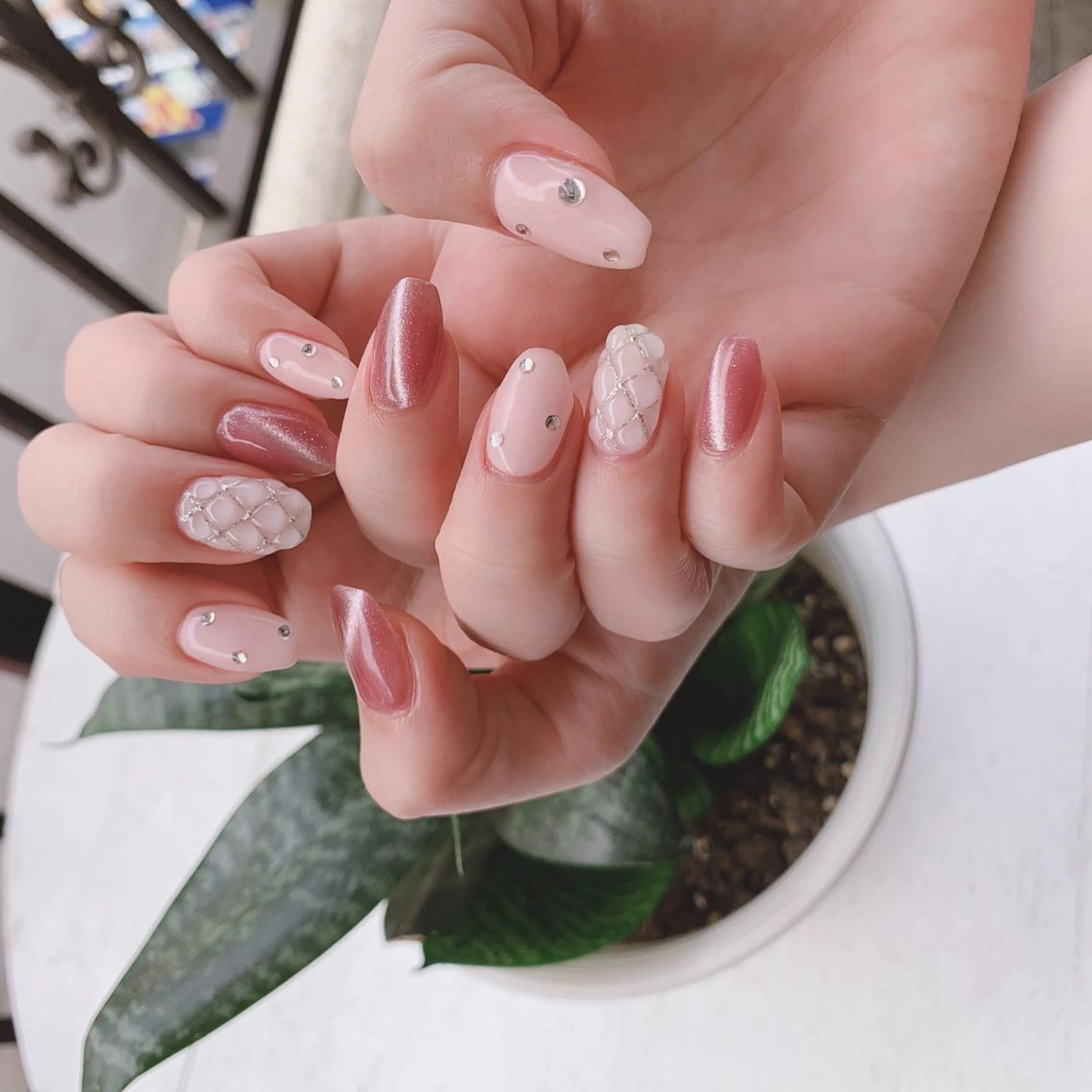 ネイル 💅ネイルハウス🏡 🎀TOMO🎀のネイルデザイン