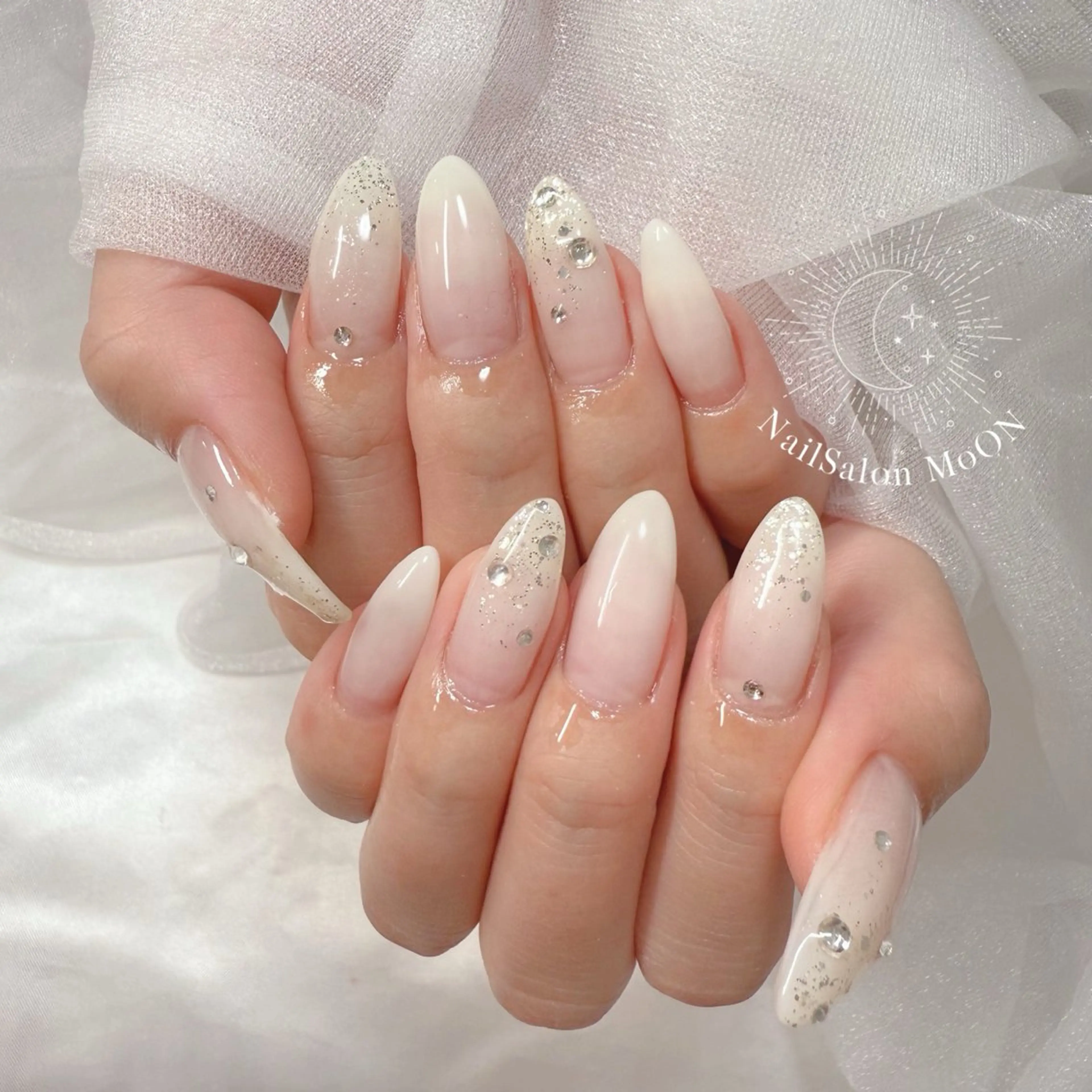 ネイル ハンドネイル ハンドケア MoON...❤︎ MeGuのネイルデザイン