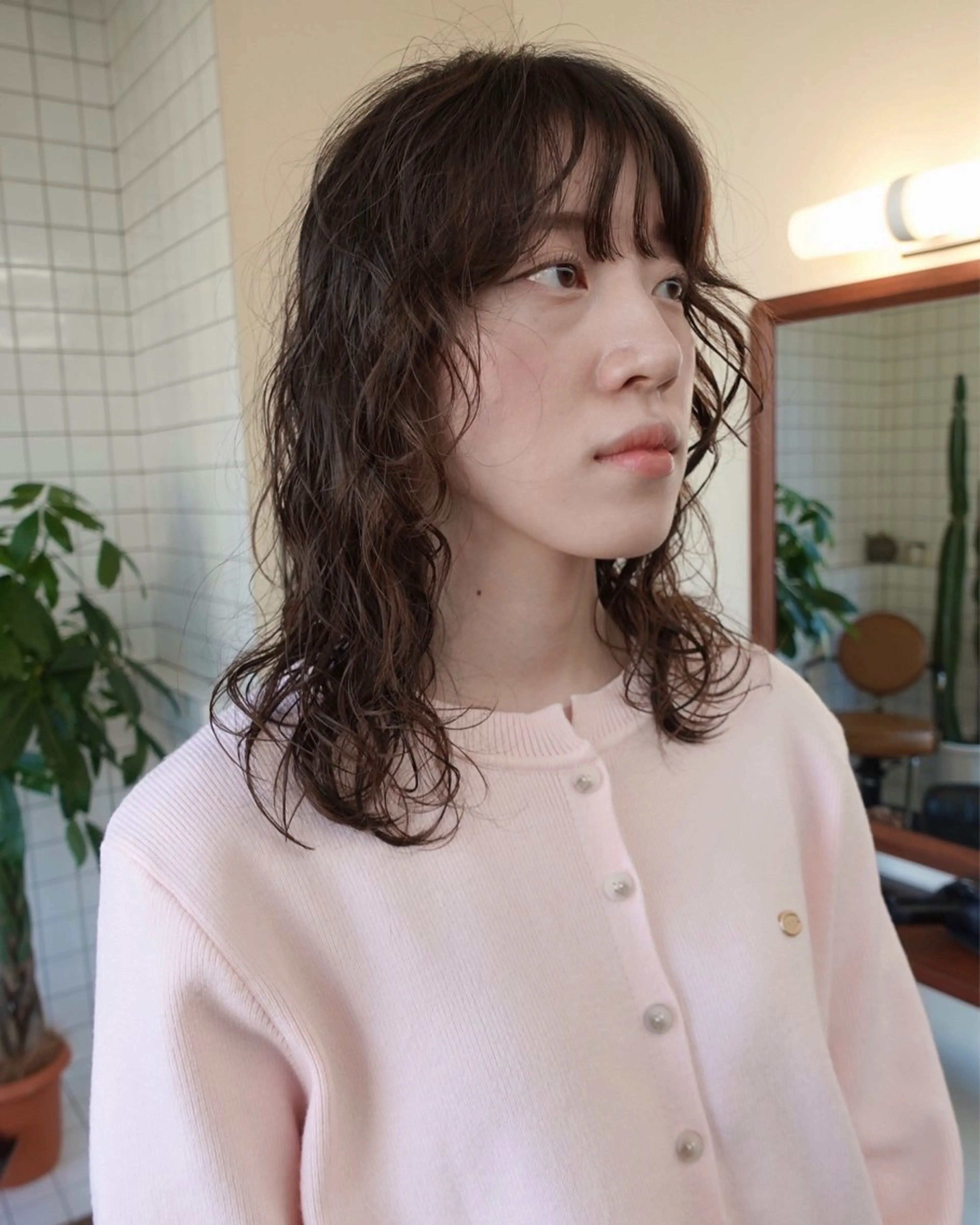 ミディアム パーマ ミディアムパーマ カット パーマ ボブパーマ/パーマ ウルフパーマのヘアスタイル