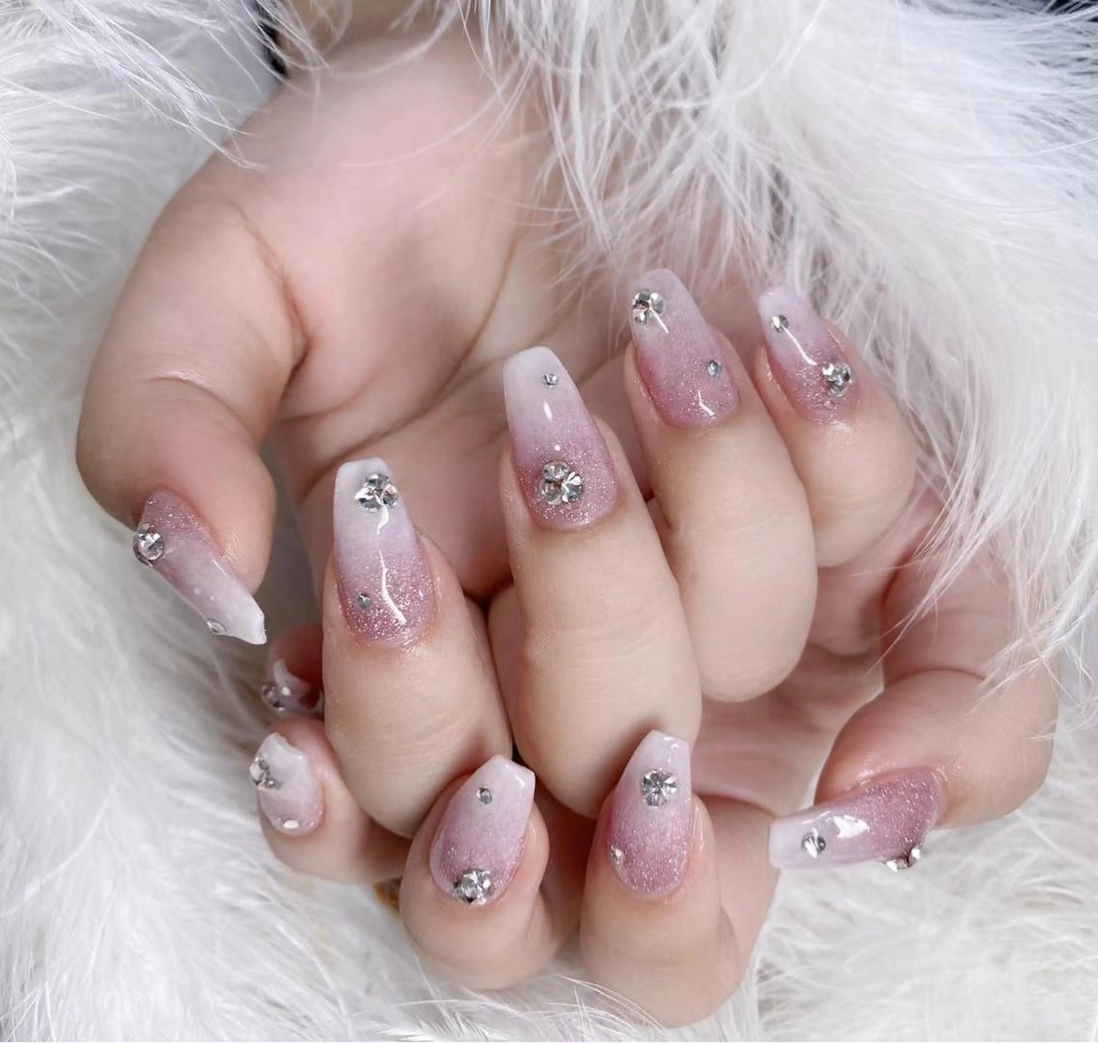 ネイル u1salon所属・ゆい ユイのネイルデザイン